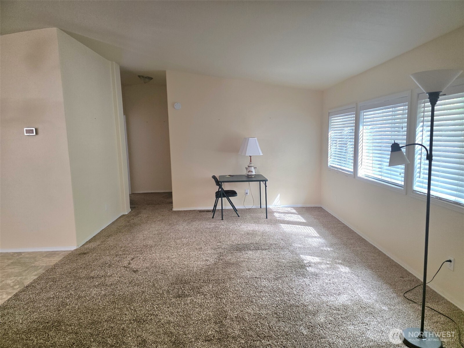 property viewer photo 8
