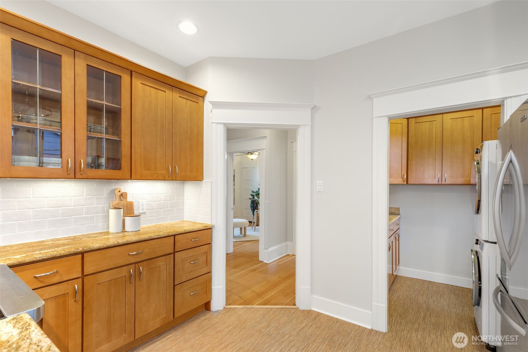 property viewer photo 10