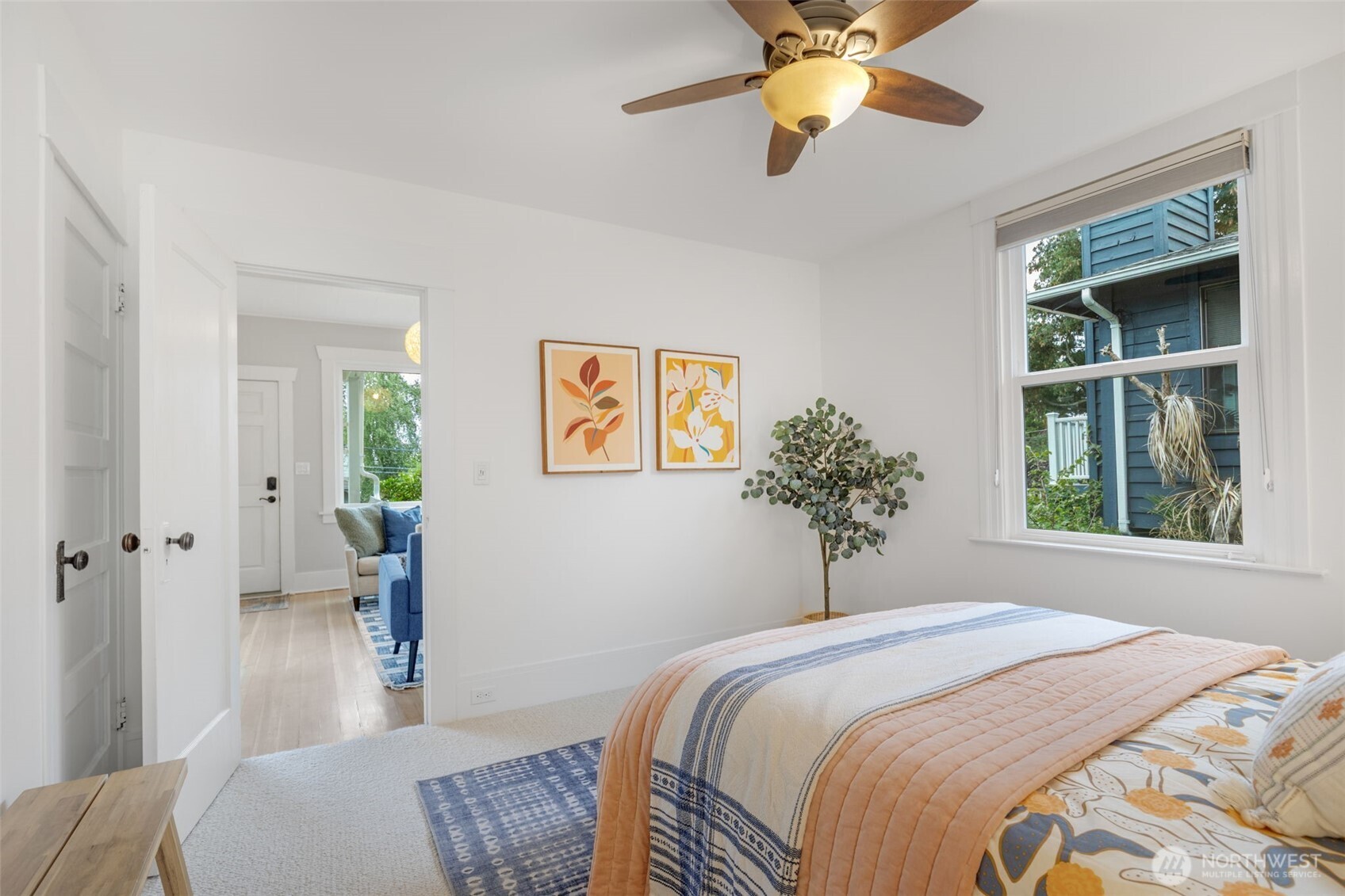 property viewer photo 14