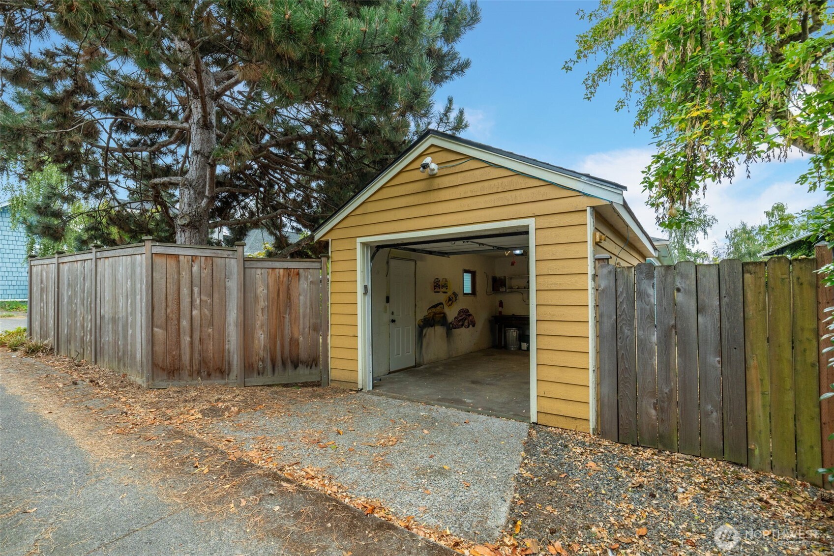 property viewer photo 28