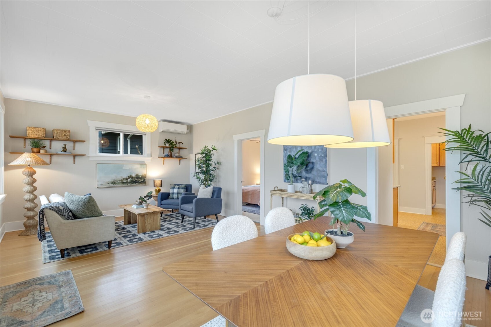 property viewer photo 7