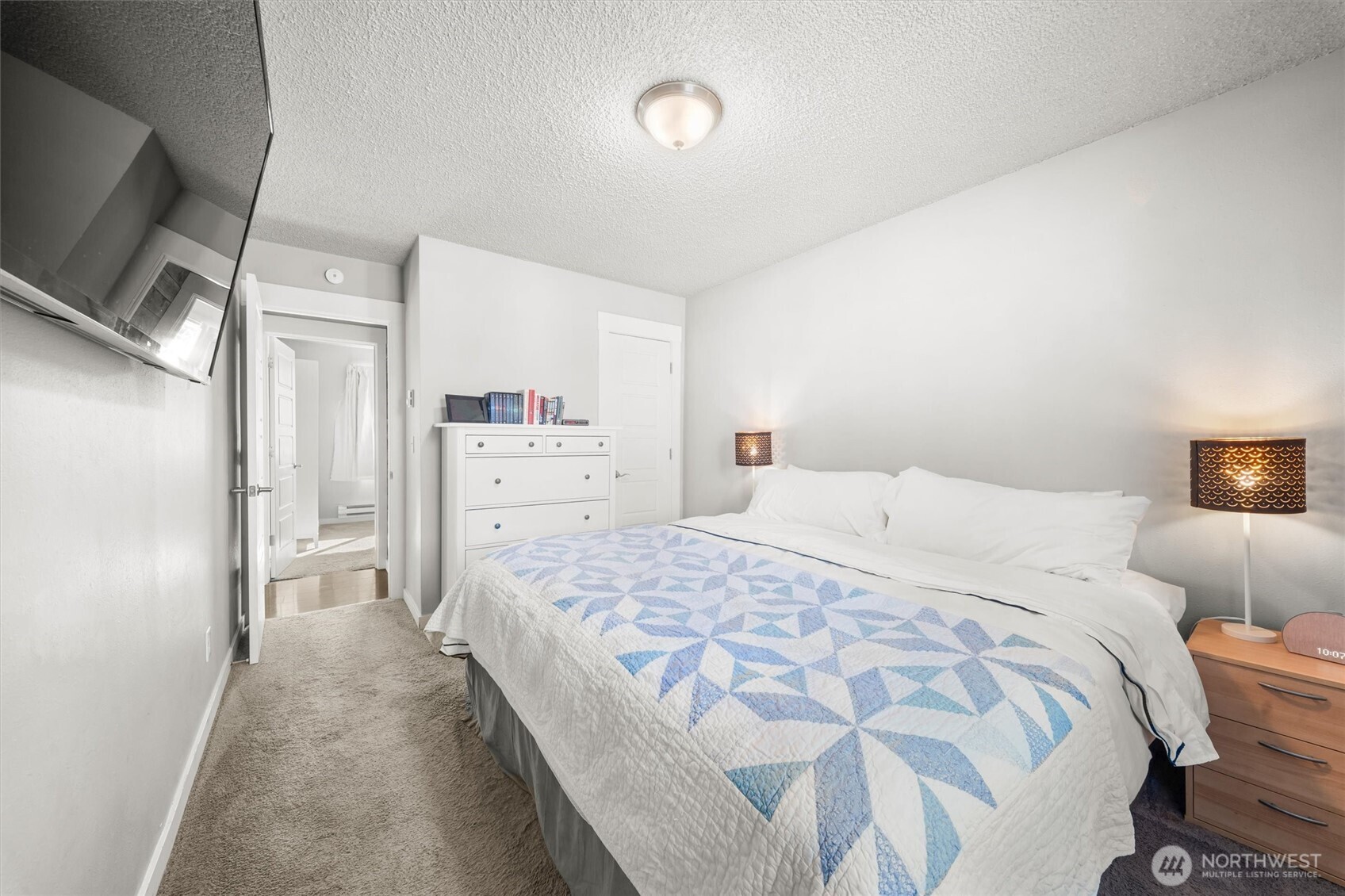 property viewer photo 19