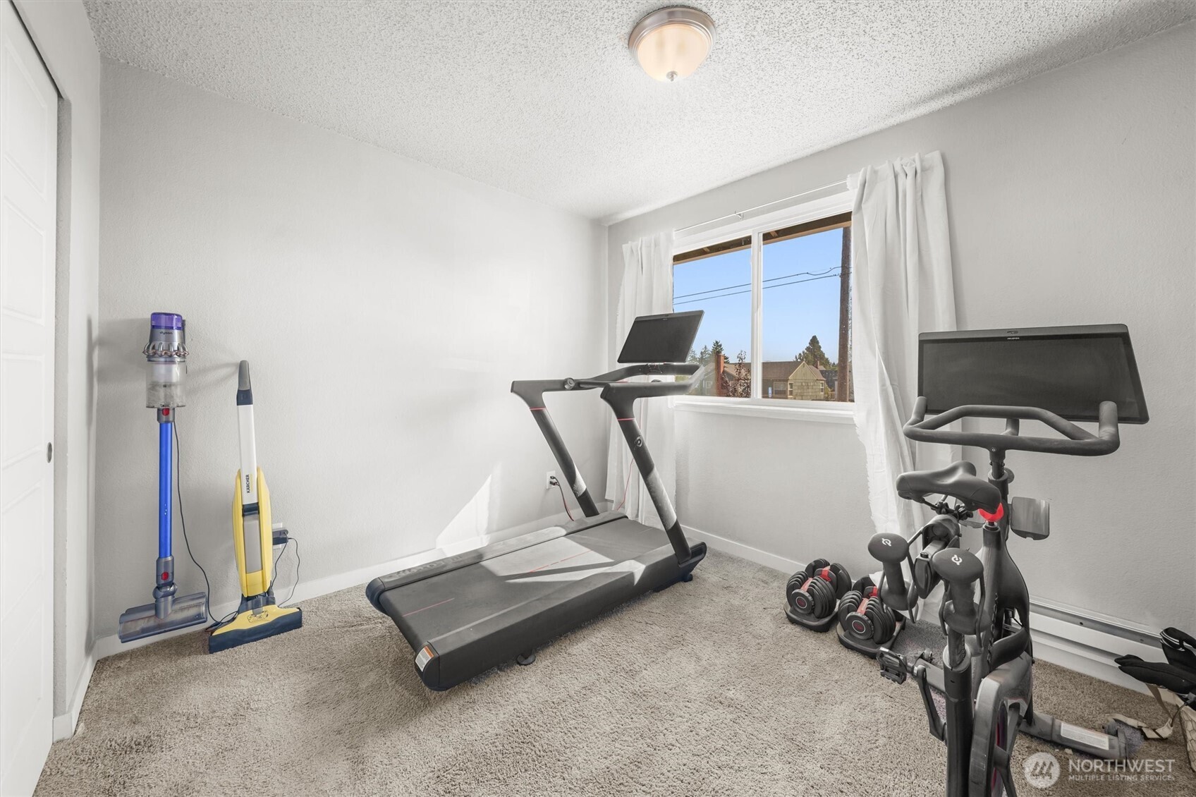 property viewer photo 23