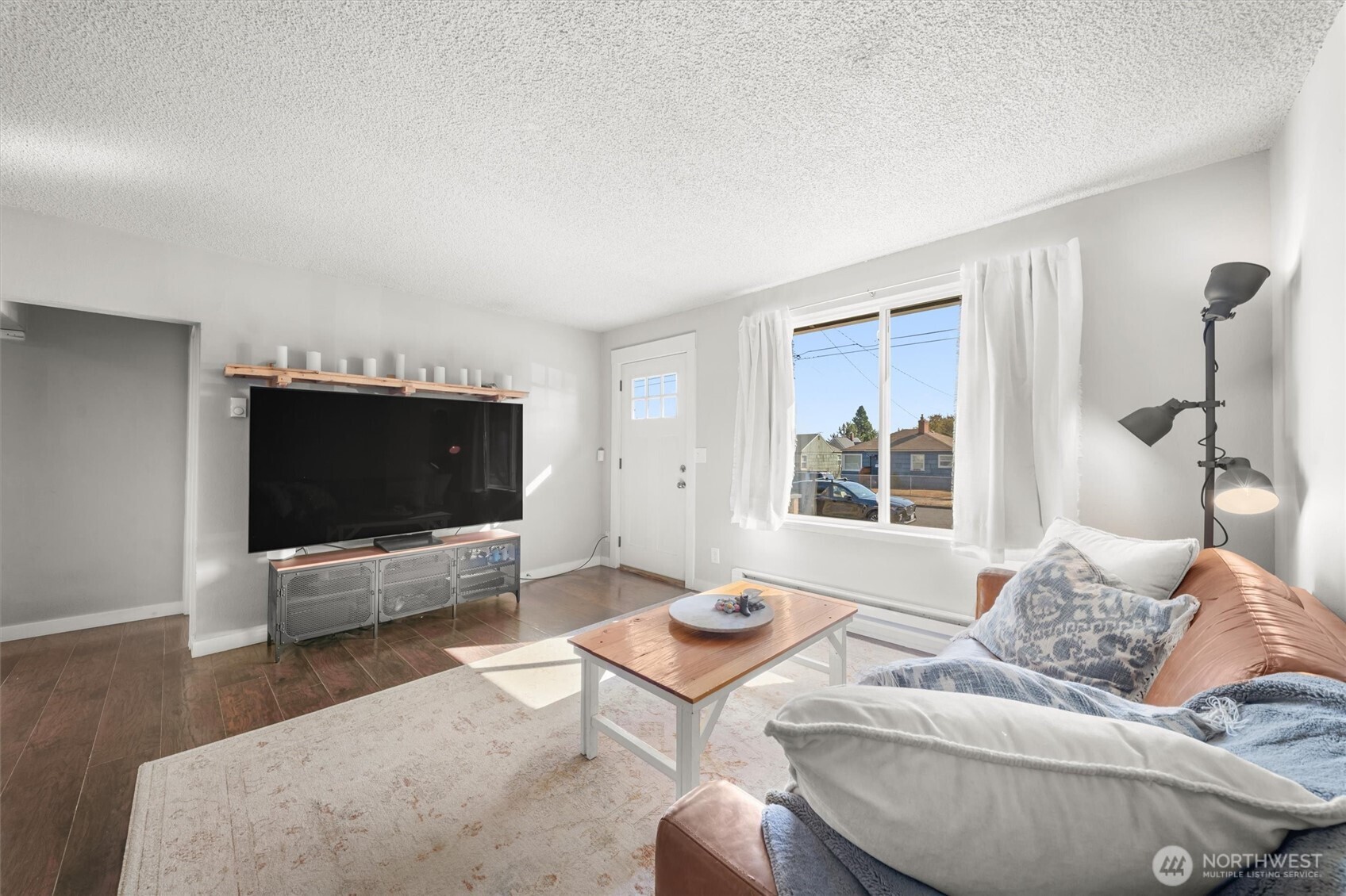 property viewer photo 6