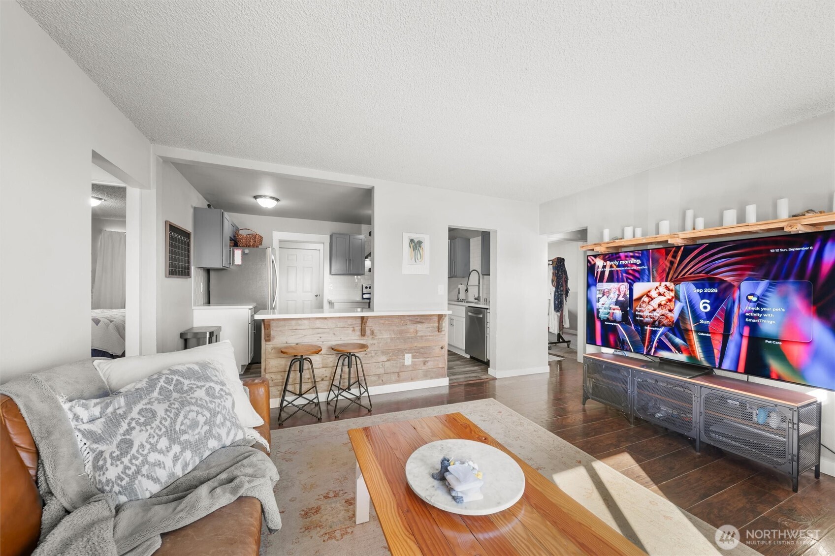 property viewer photo 7