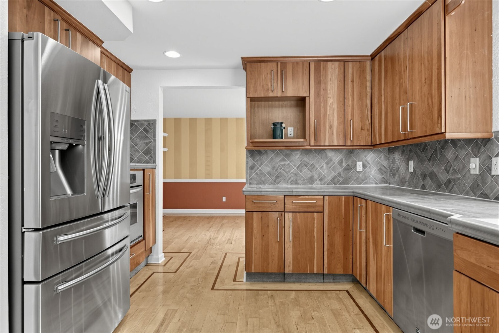 property viewer photo 10