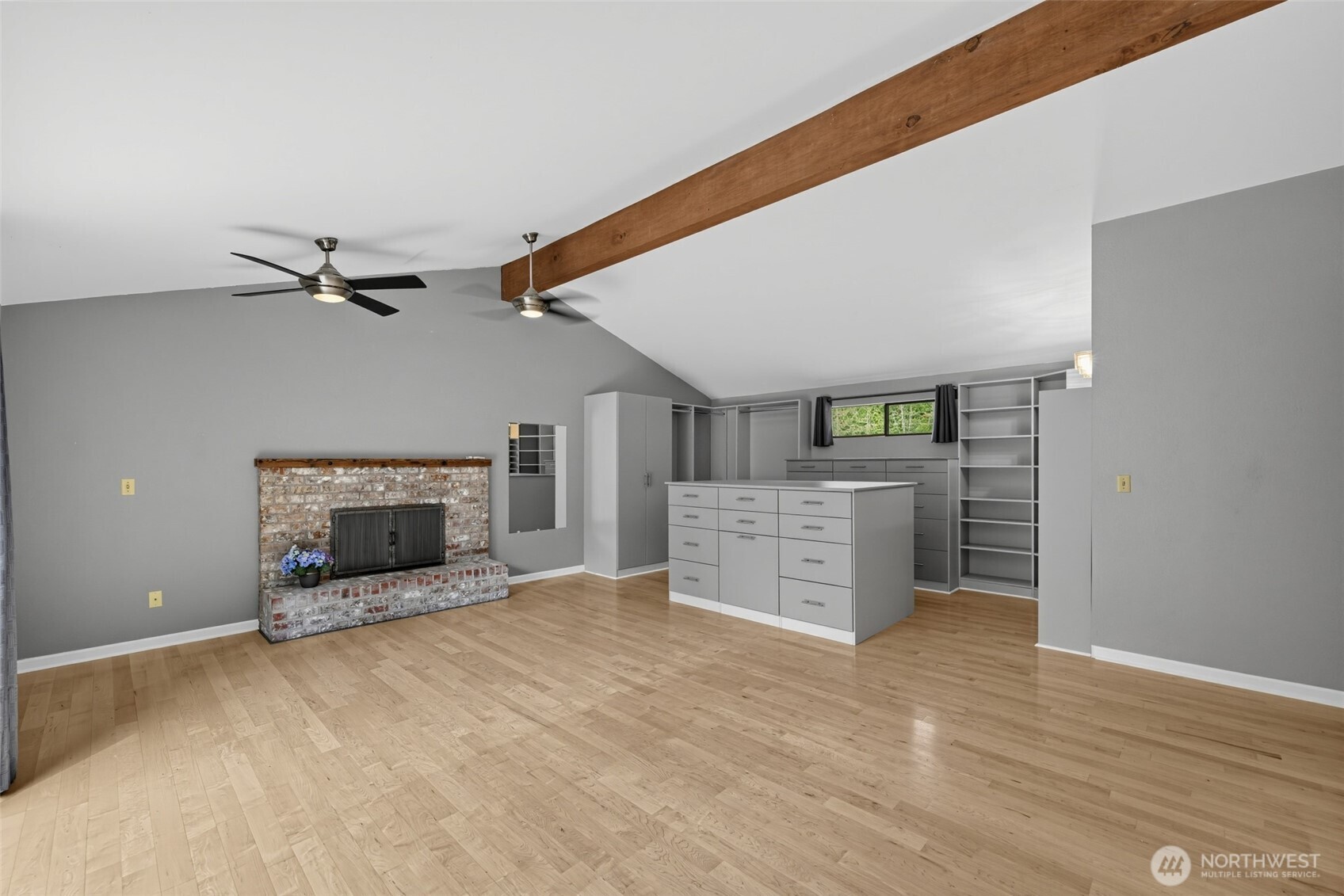 property viewer photo 20
