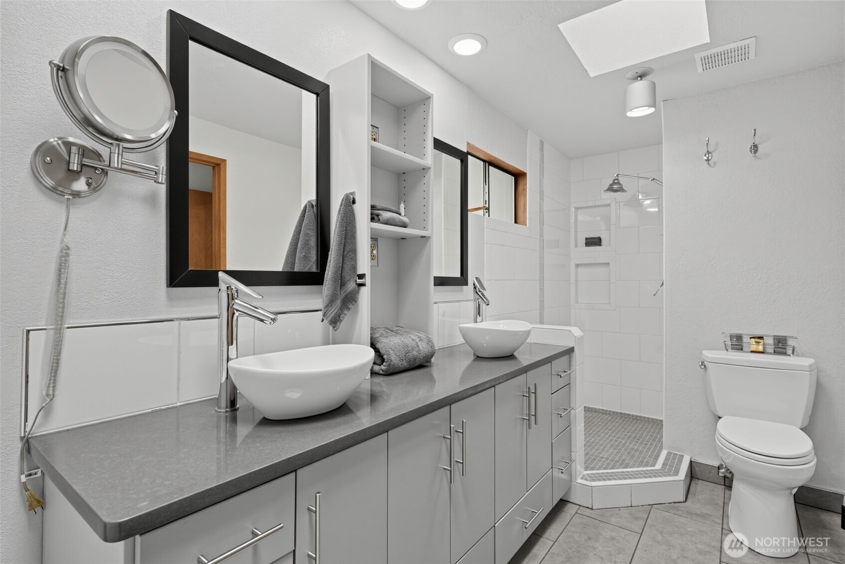 property viewer photo 24
