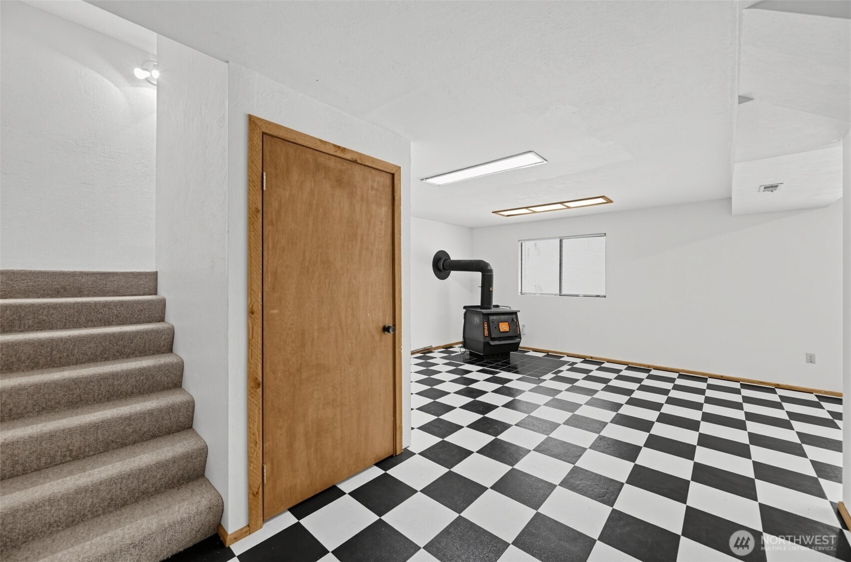 property viewer photo 31