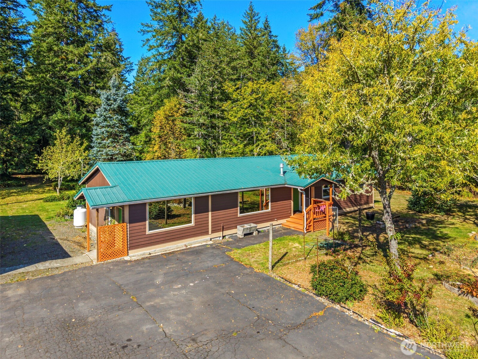 main property photo 0
