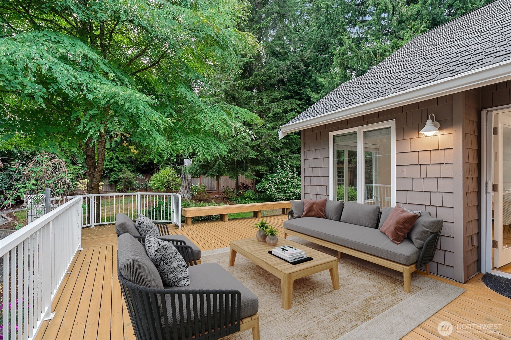 property viewer photo 15