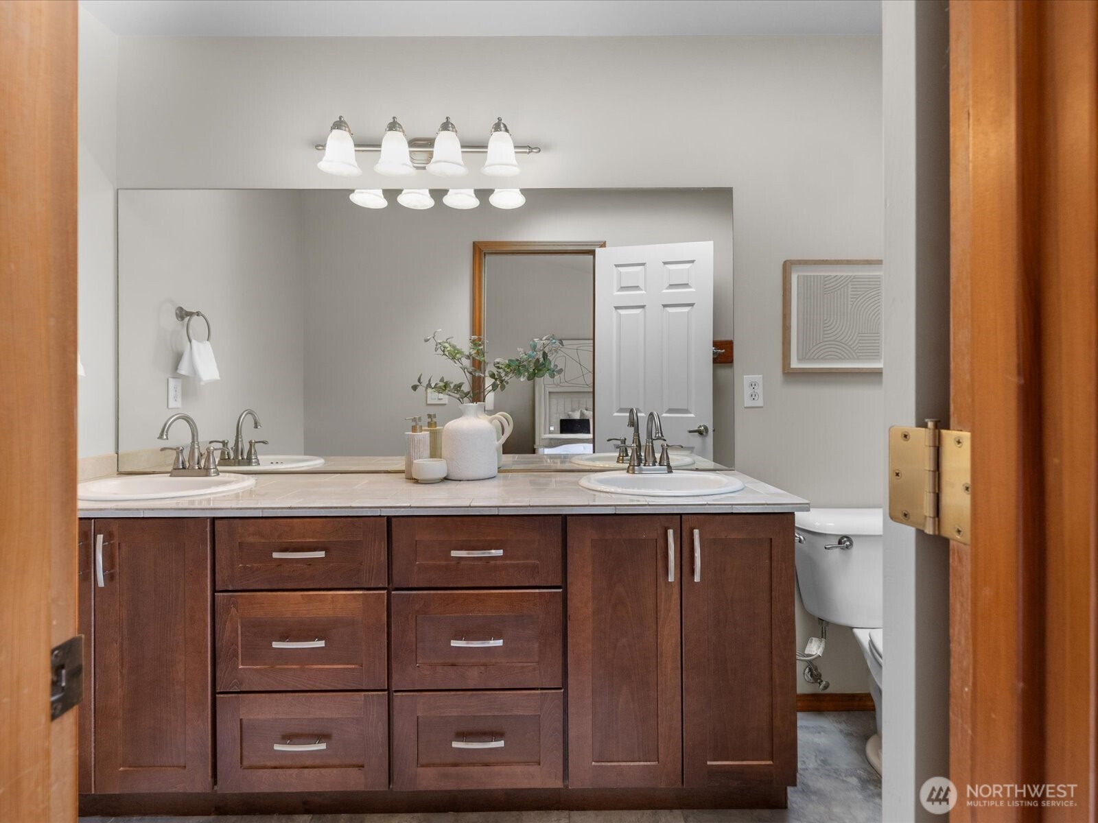 property viewer photo 21