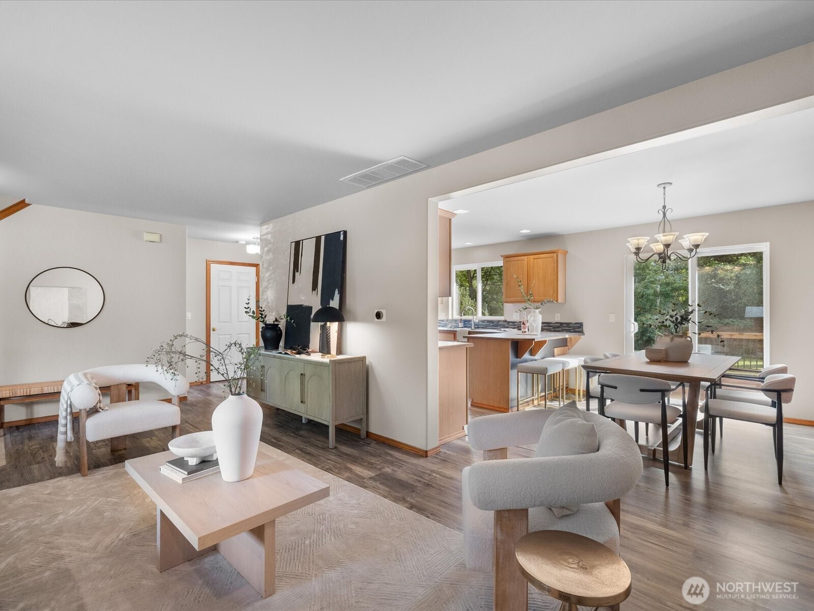 property viewer photo 7