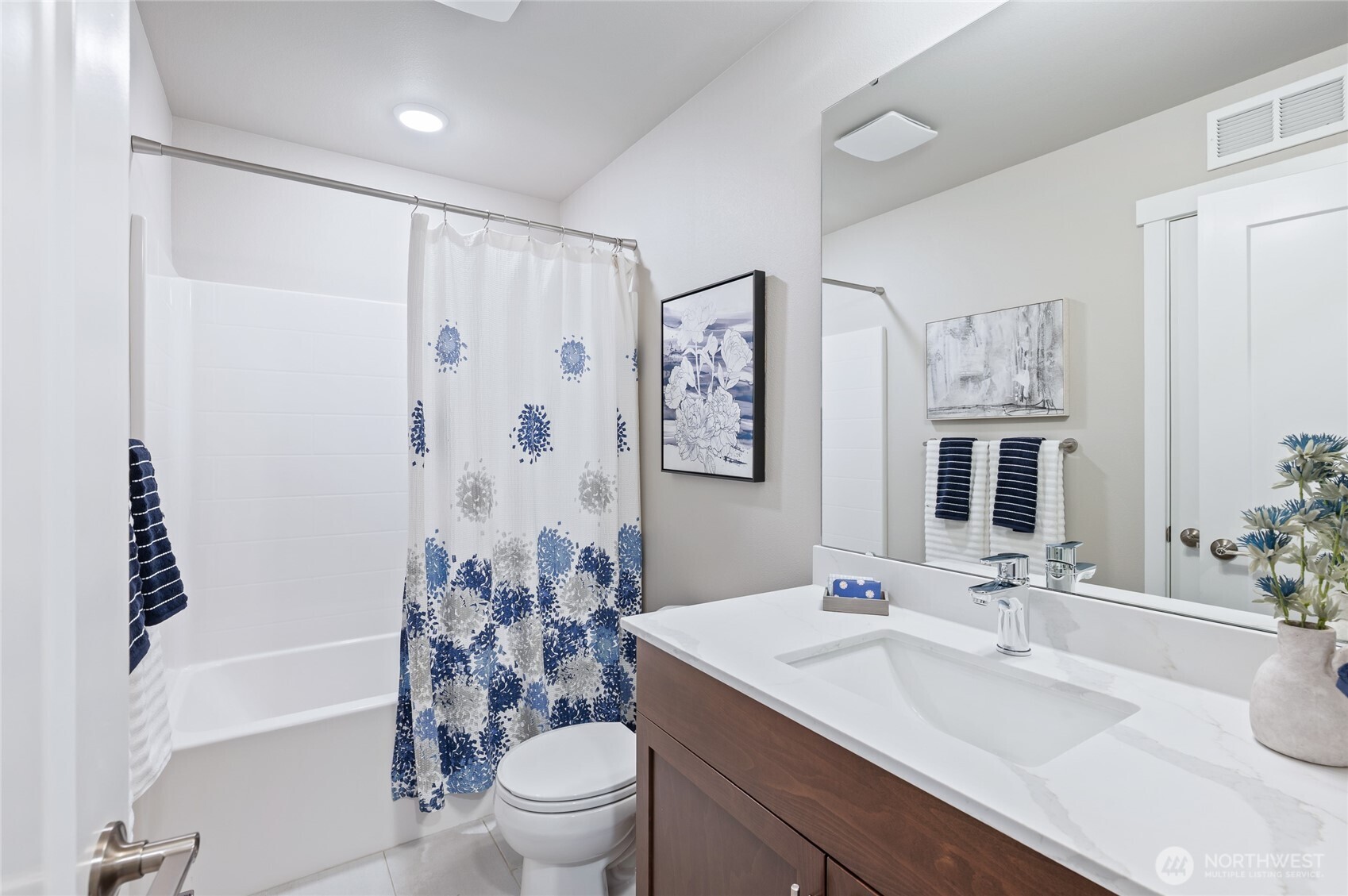 property viewer photo 13