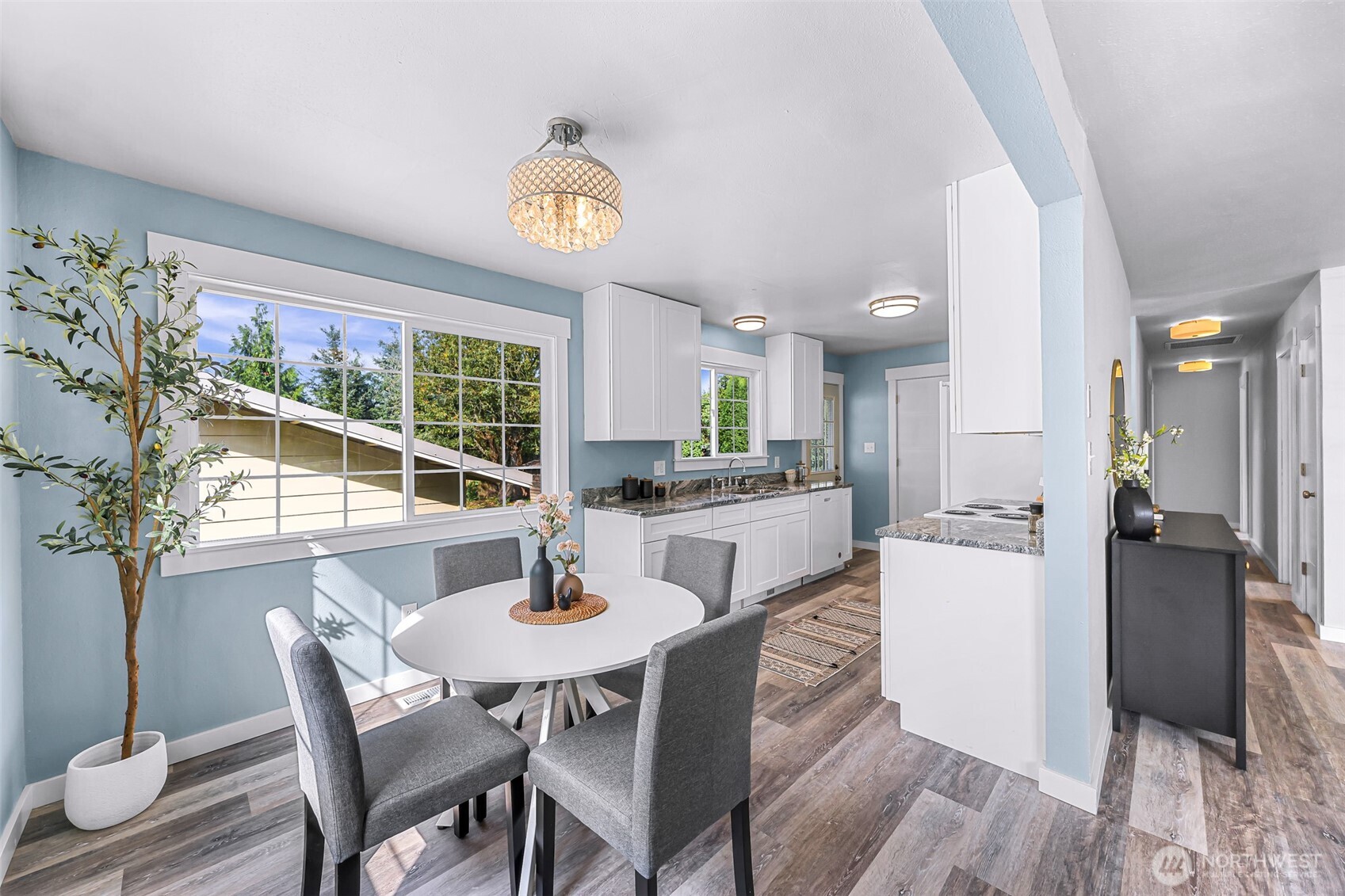 property viewer photo 12