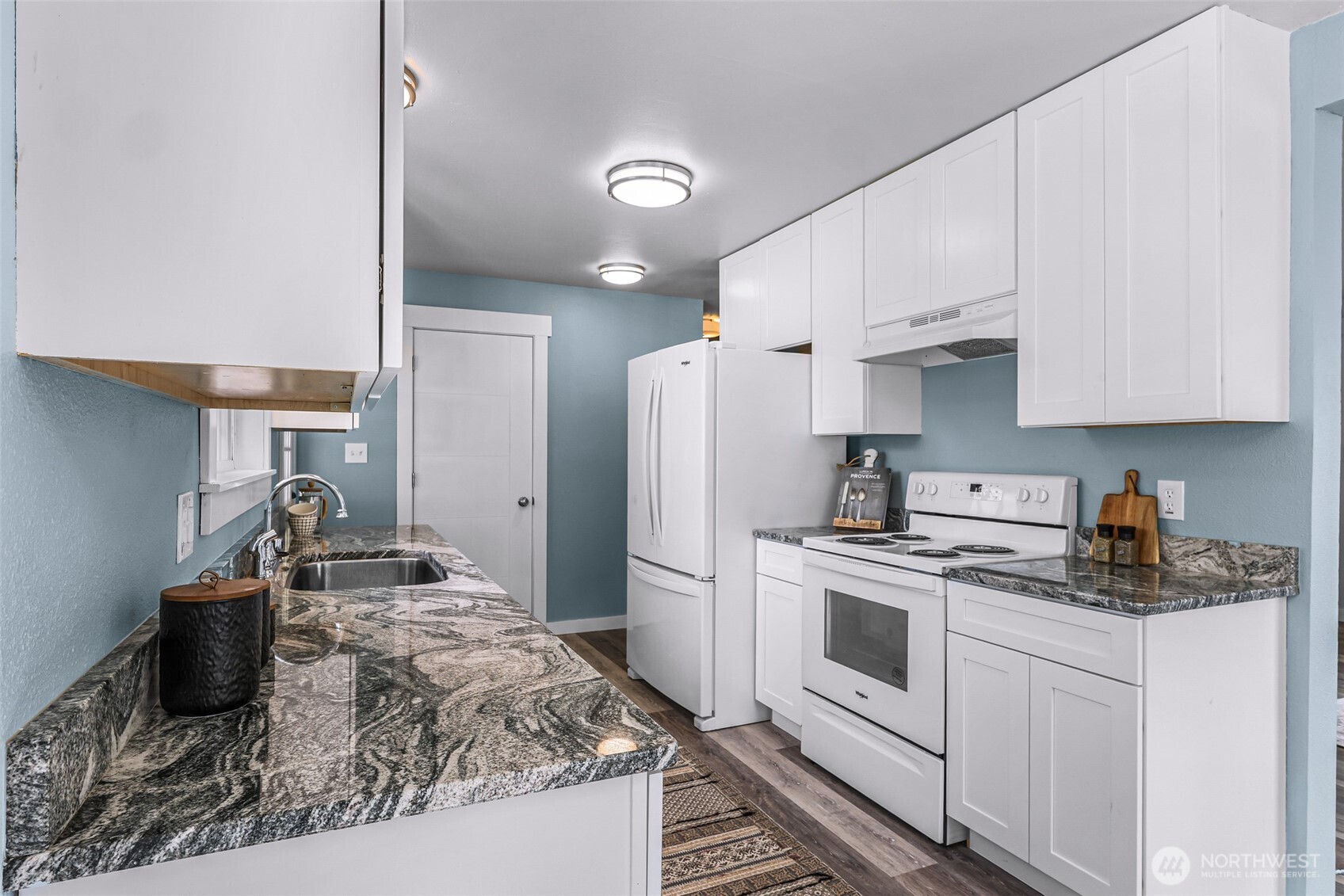 property viewer photo 15