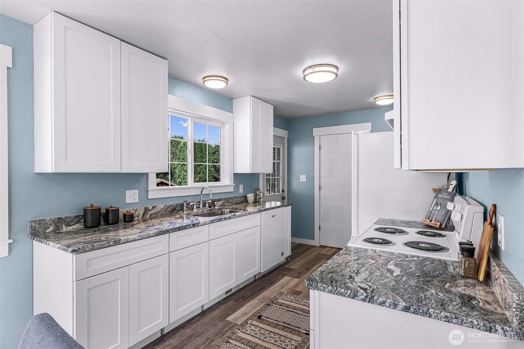 property viewer photo 16