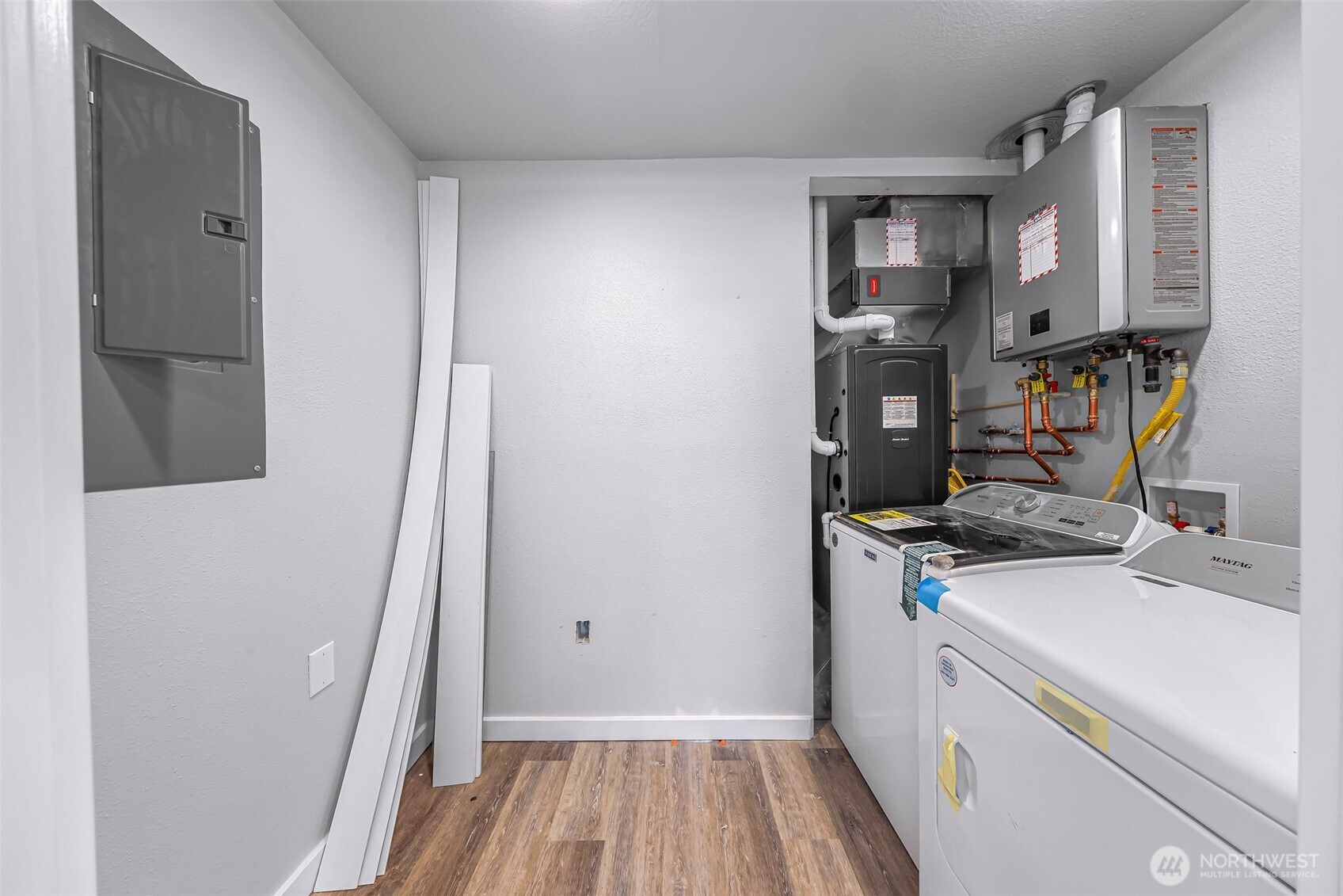 property viewer photo 19