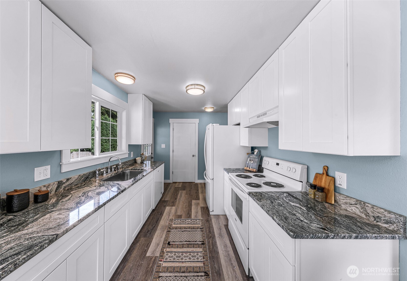 property viewer photo 2