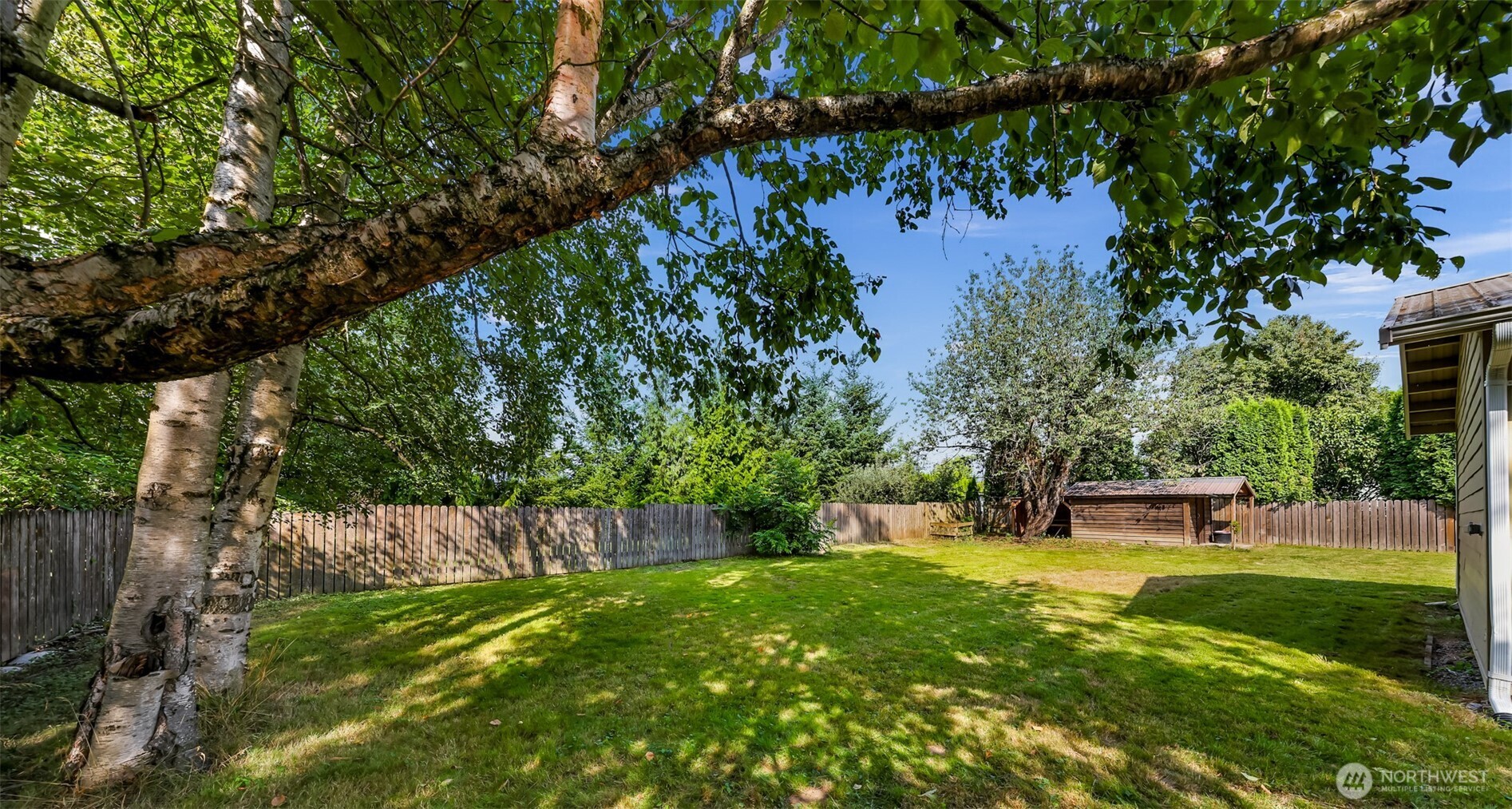 property viewer photo 29