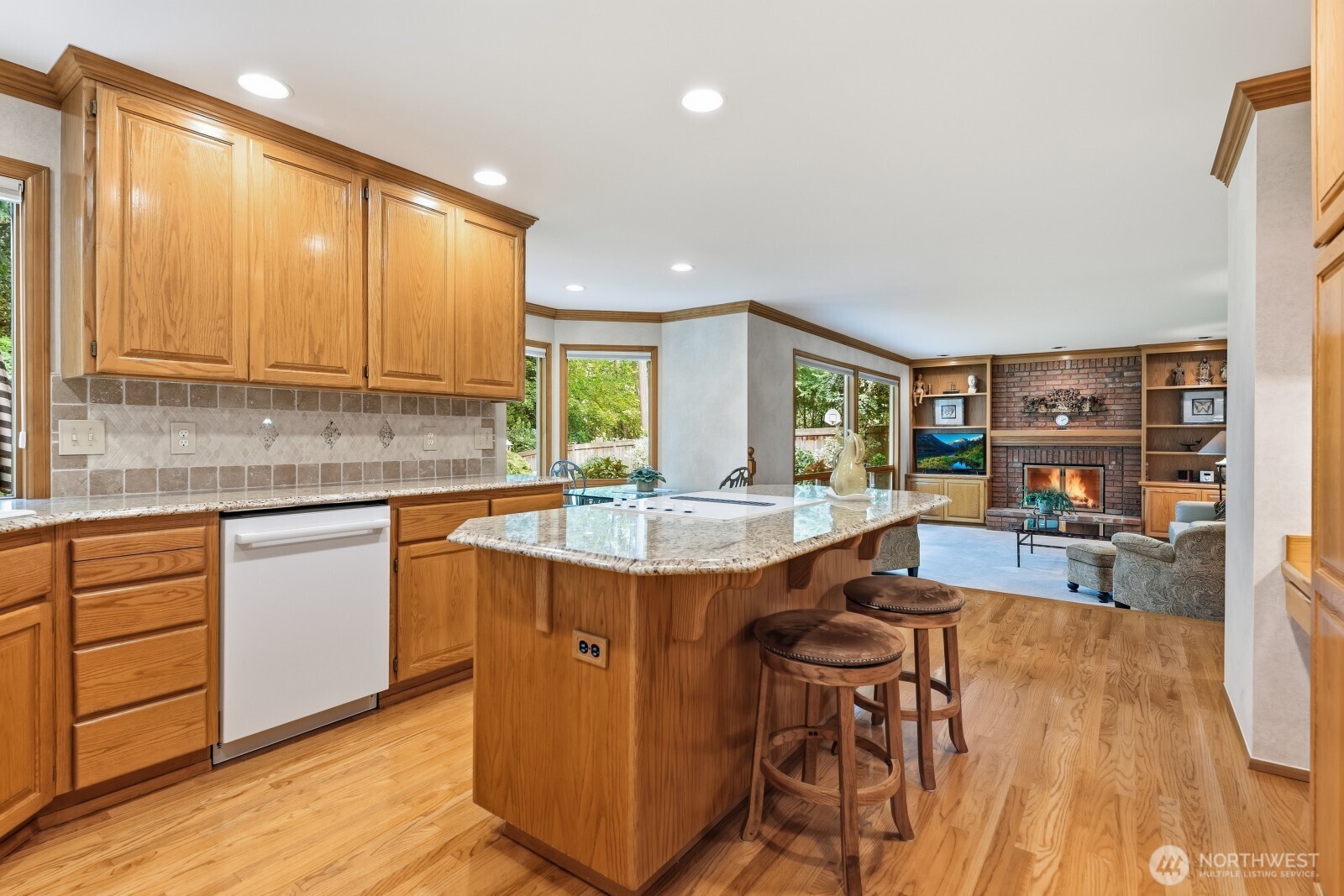 property viewer photo 10