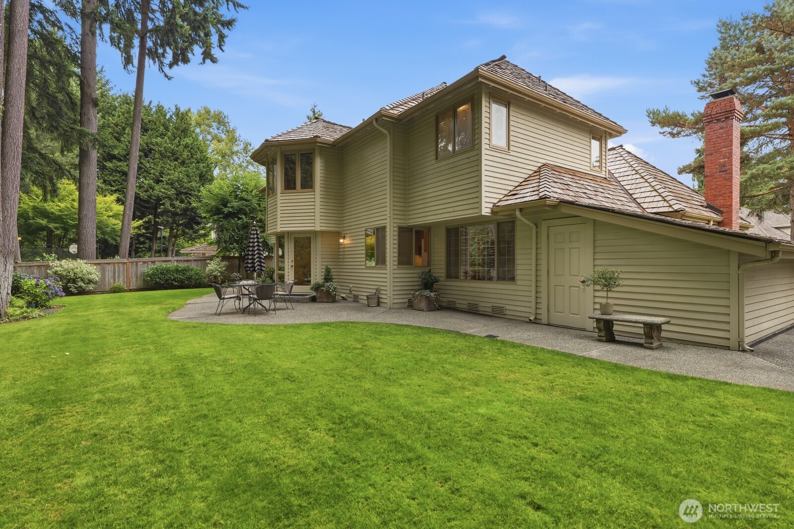 property viewer photo 35