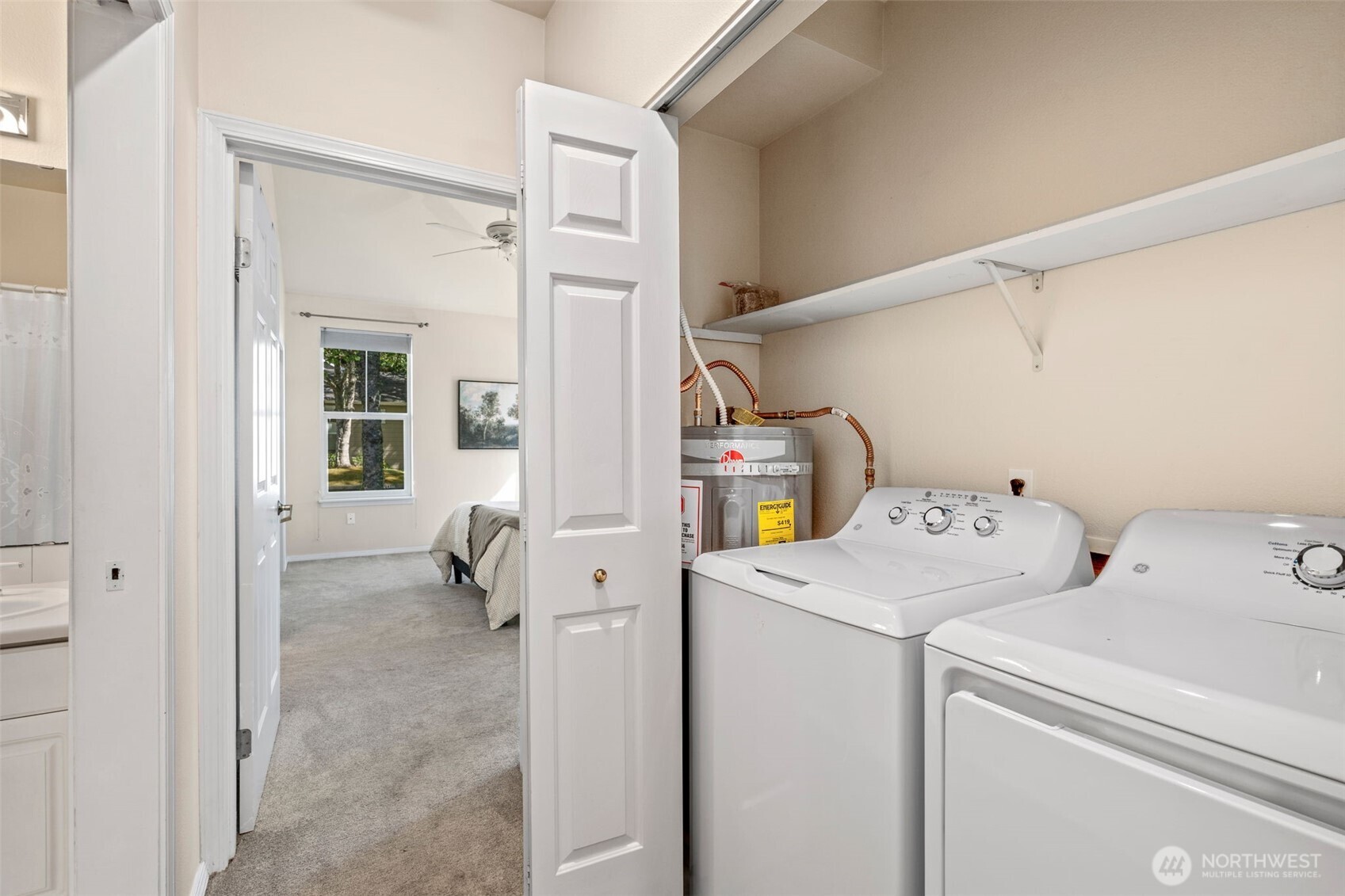 property viewer photo 17