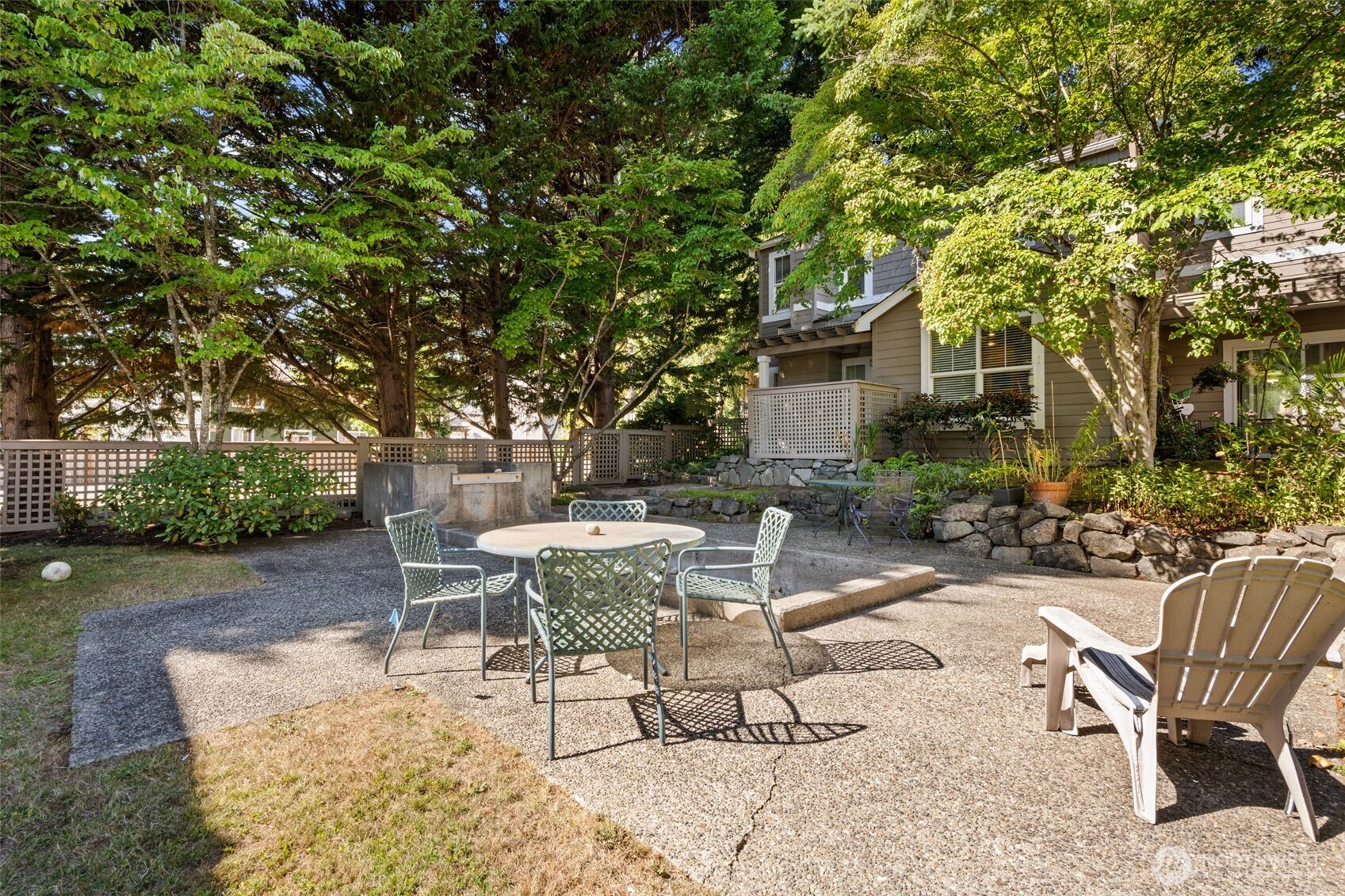 property viewer photo 20