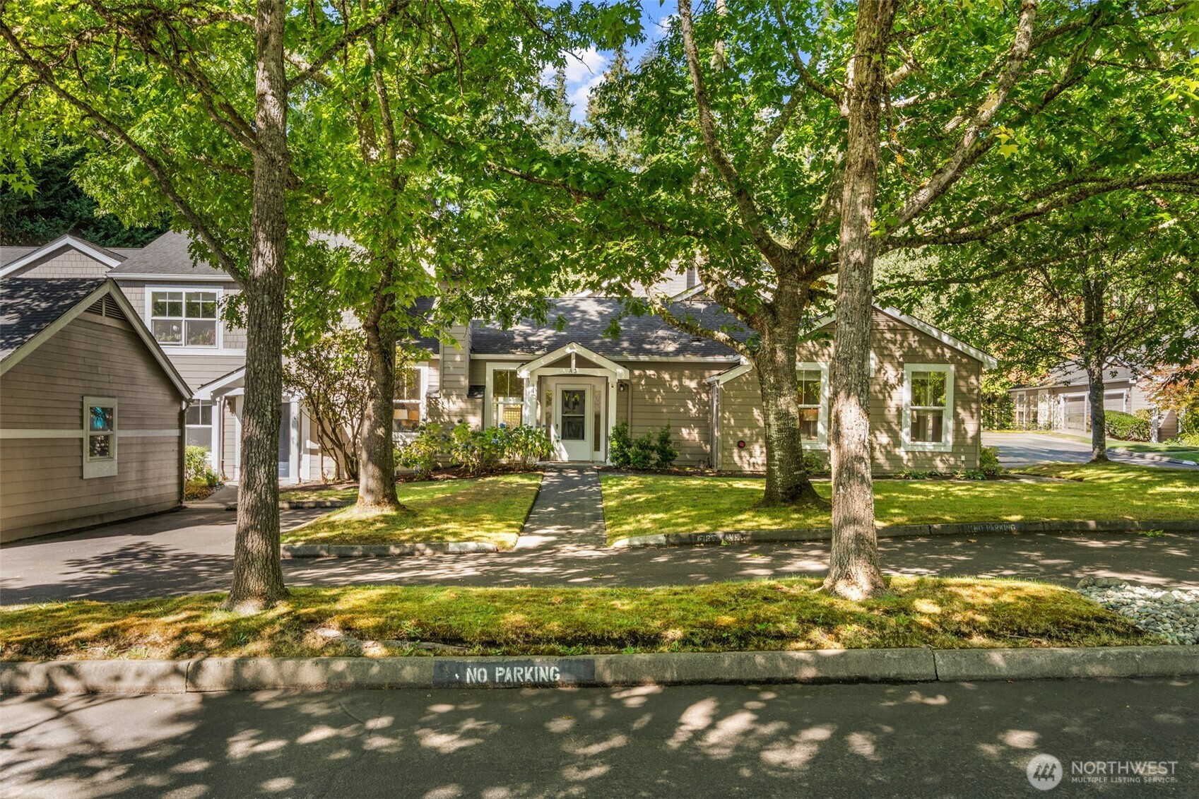 property viewer photo 21