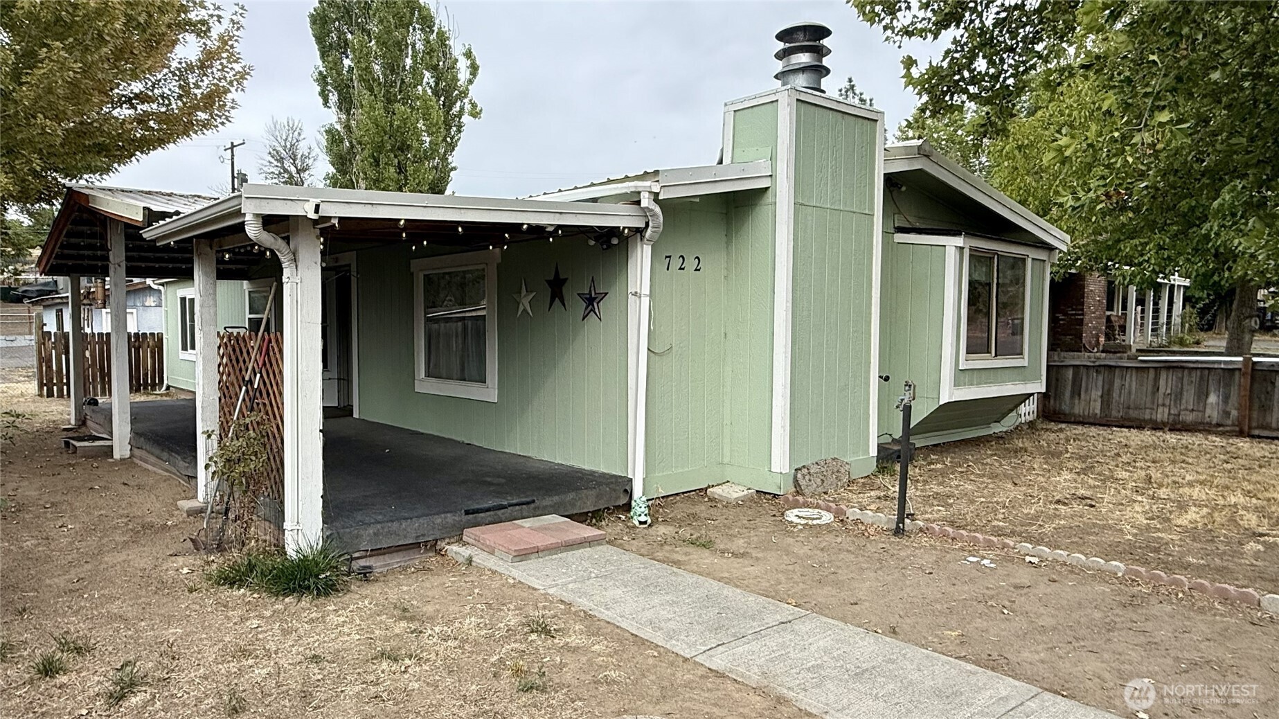 main property photo 0