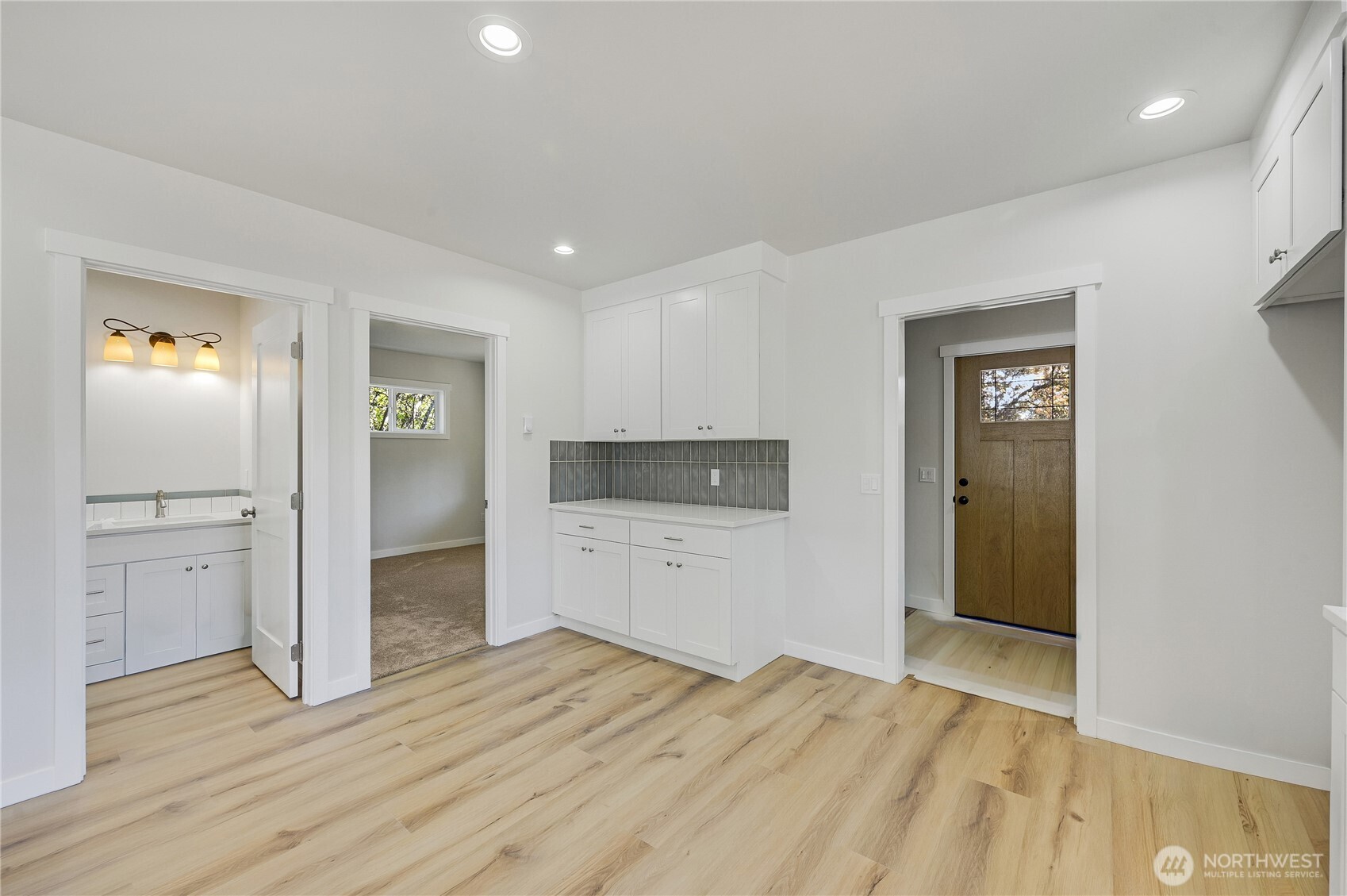 property viewer photo 15