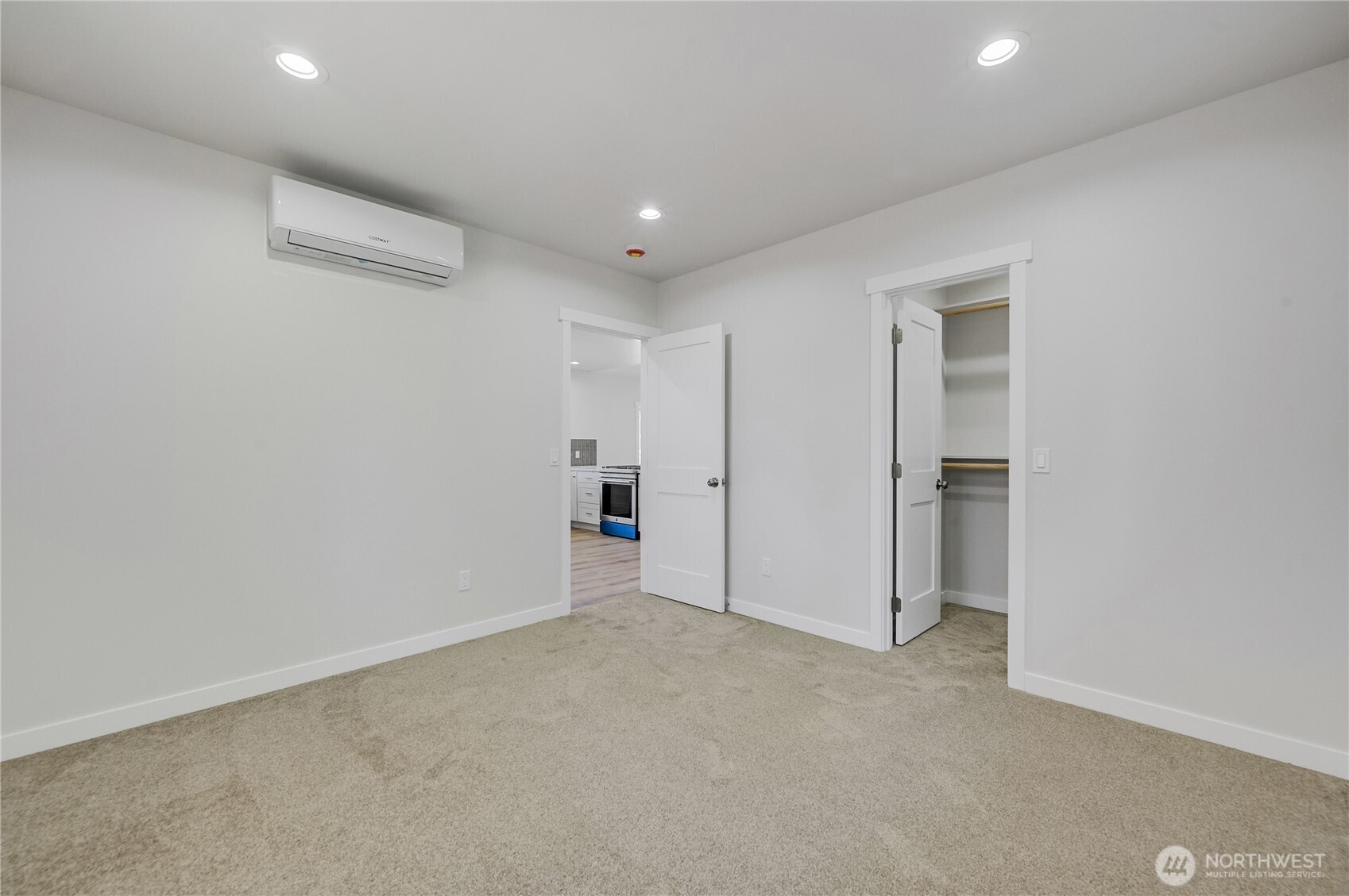property viewer photo 21