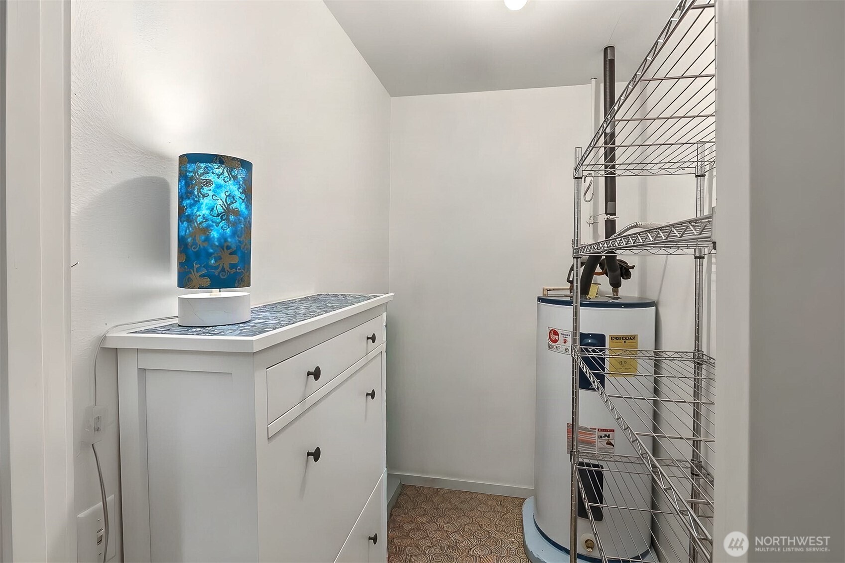 property viewer photo 18