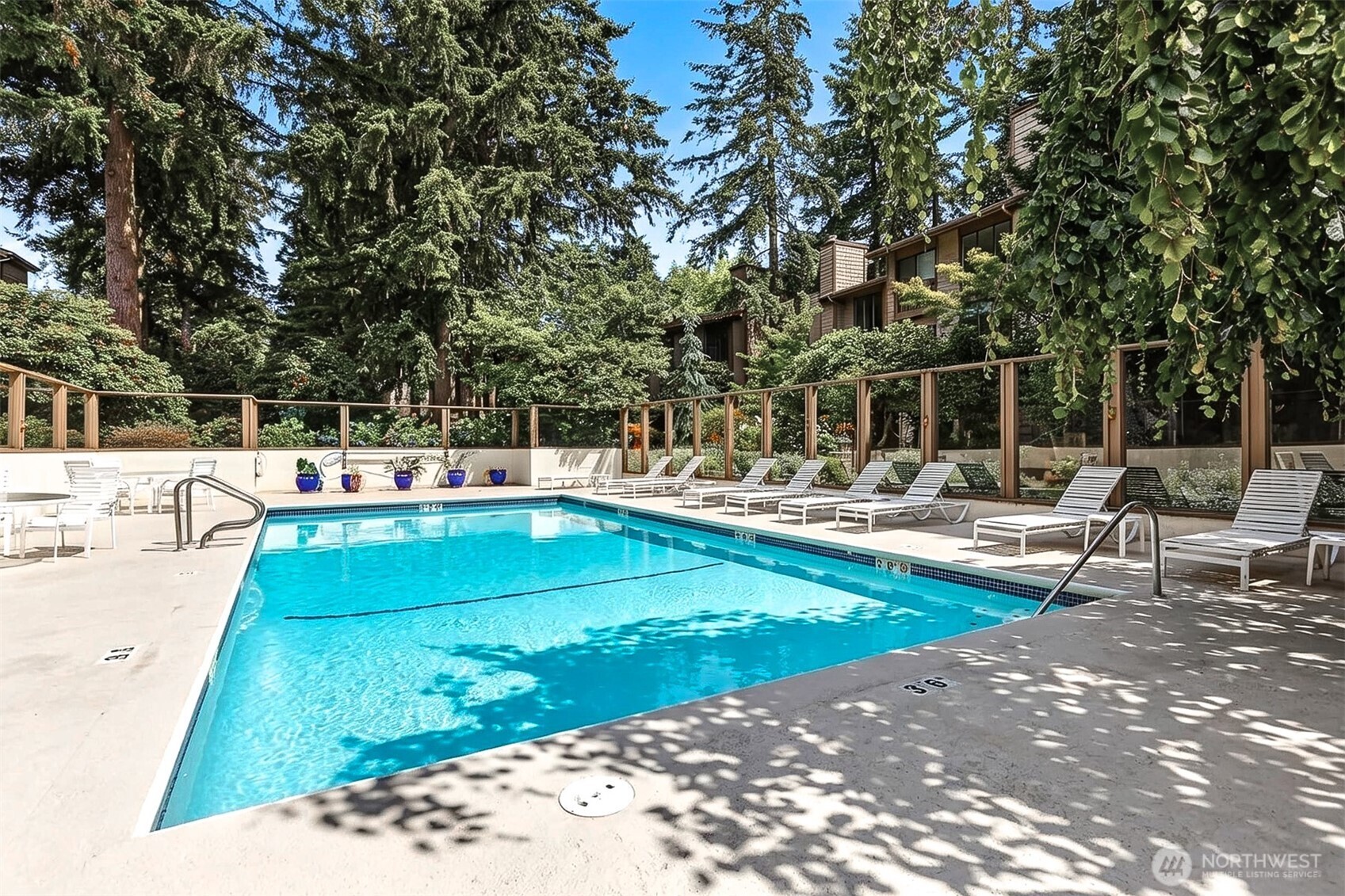 property viewer photo 28