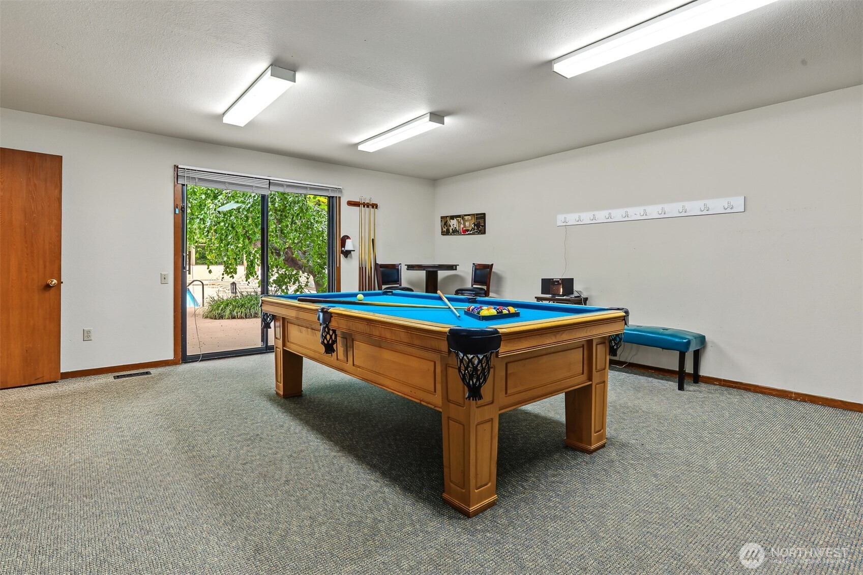 property viewer photo 32