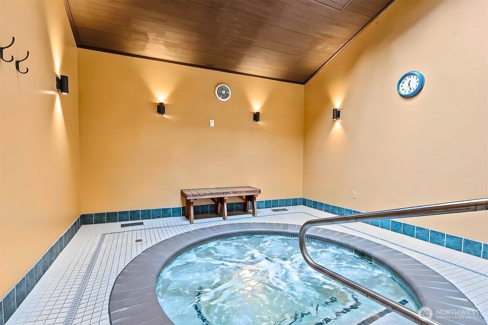 property viewer photo 33