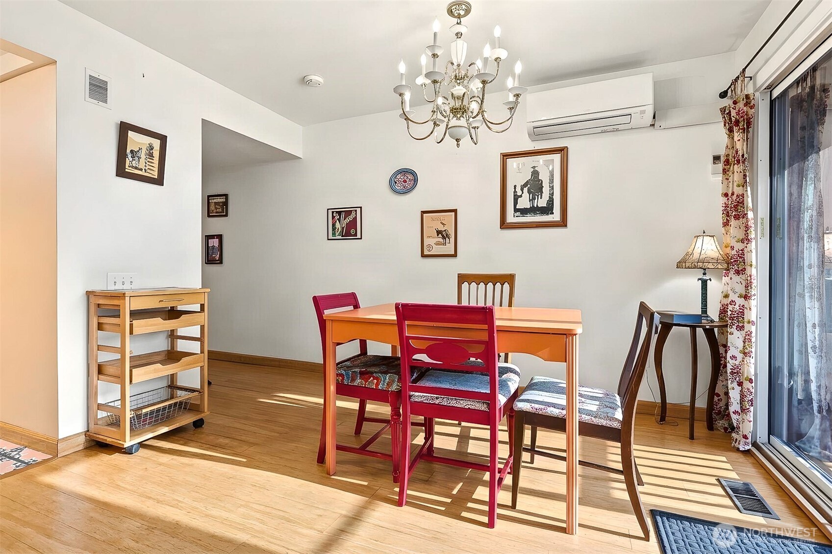 property viewer photo 7