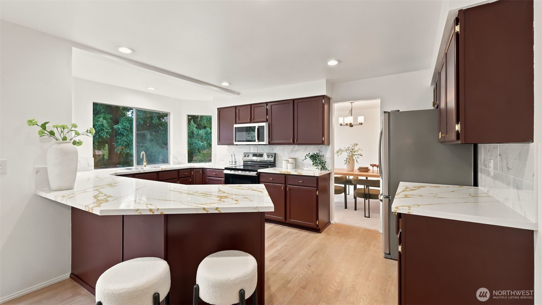 property viewer photo 14