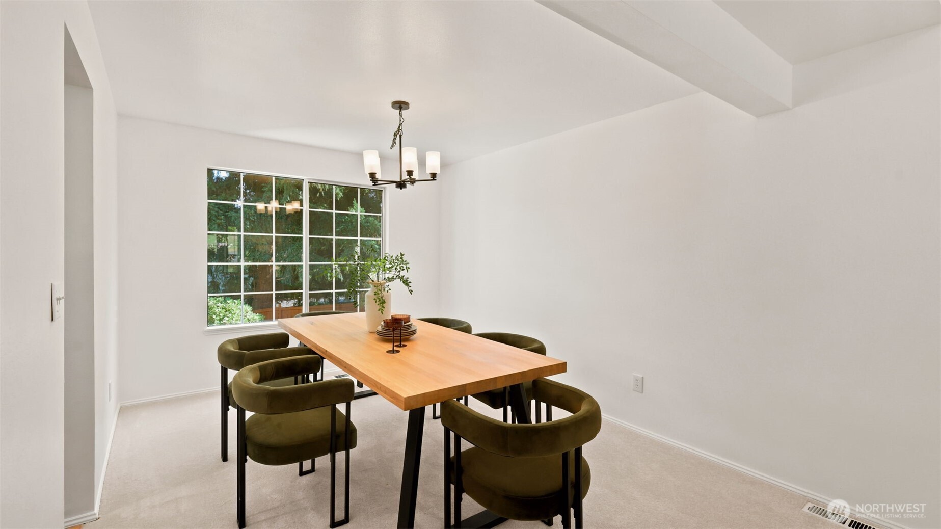 property viewer photo 18