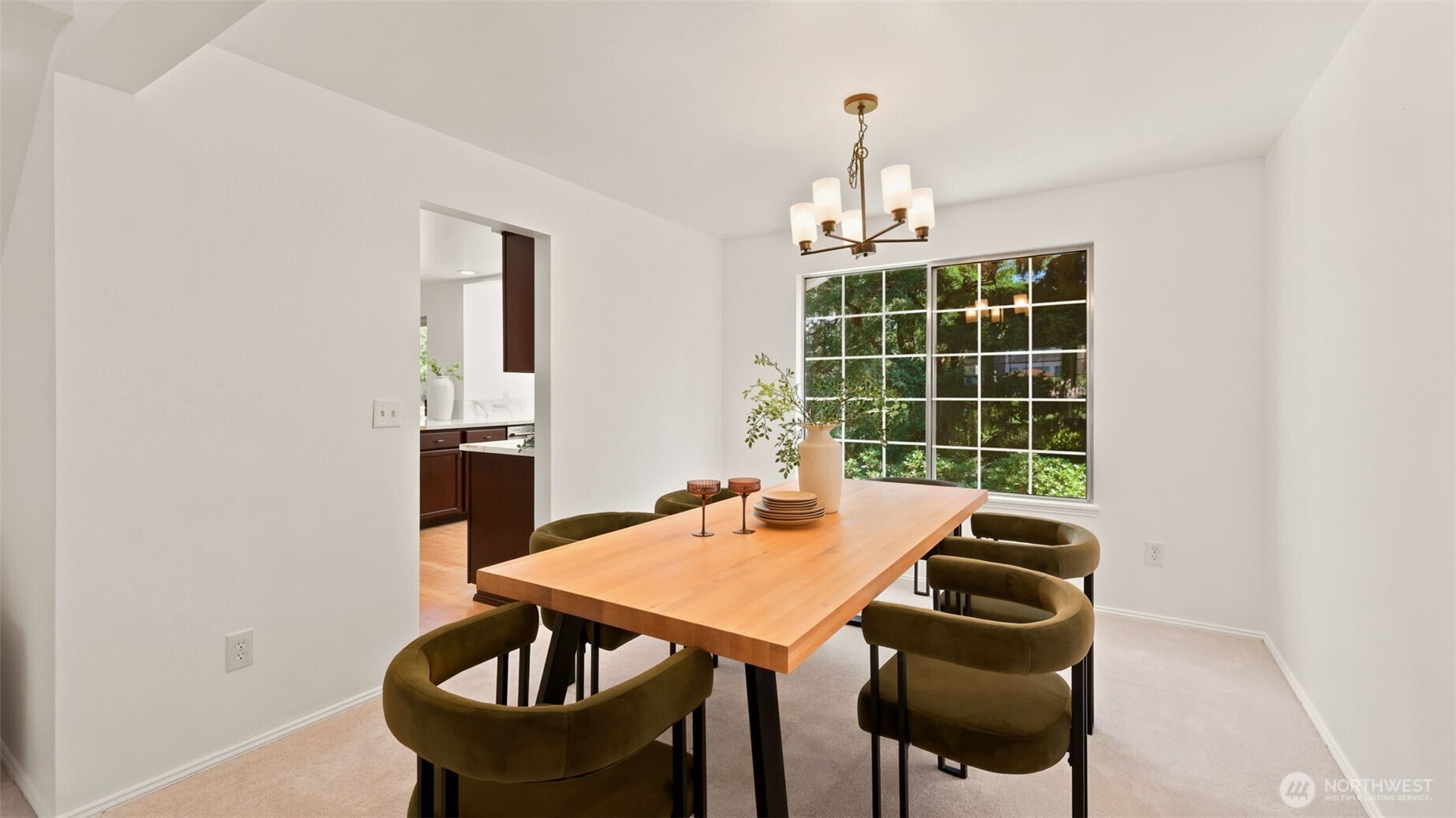 property viewer photo 19