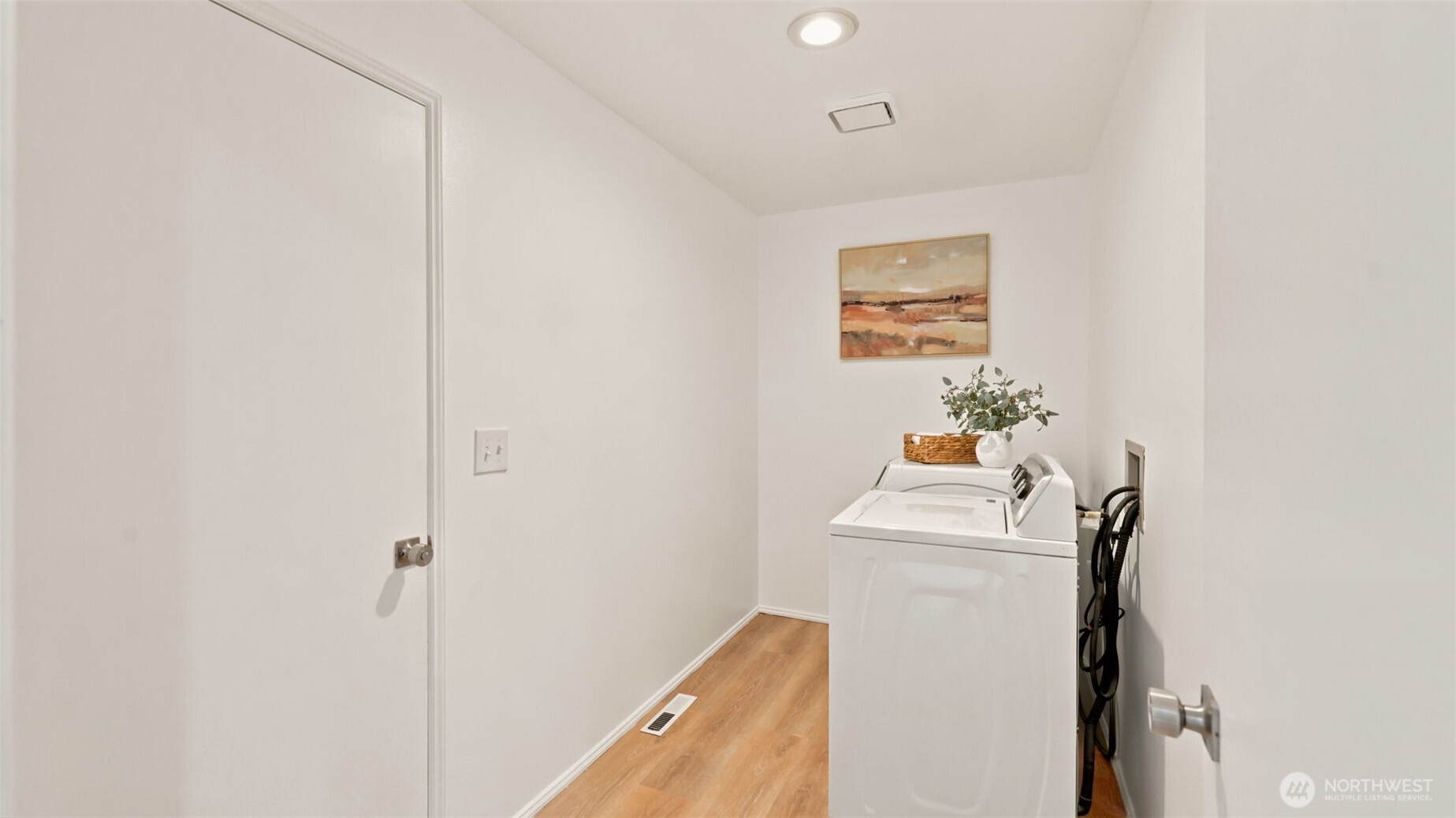 property viewer photo 21