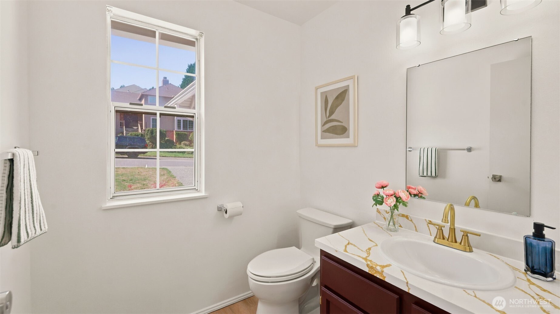 property viewer photo 32
