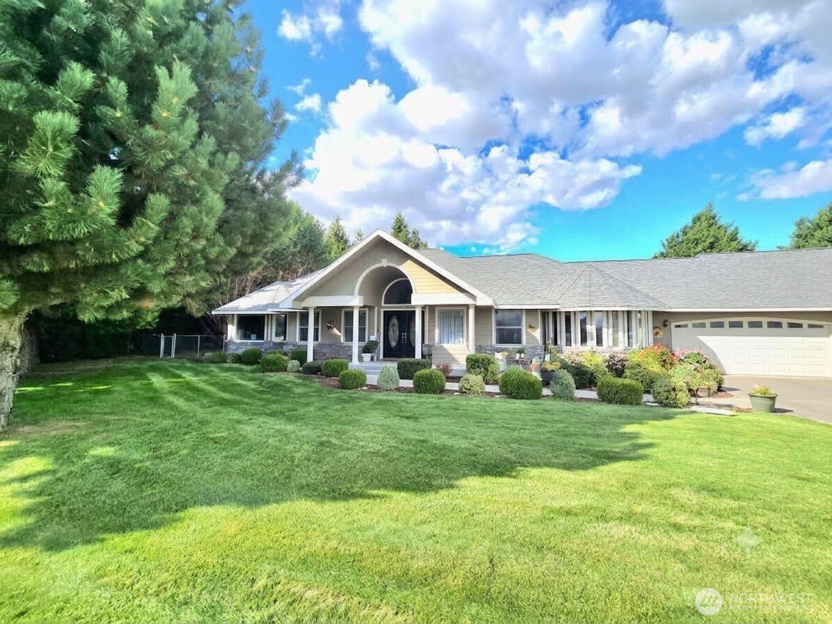 main property photo 0