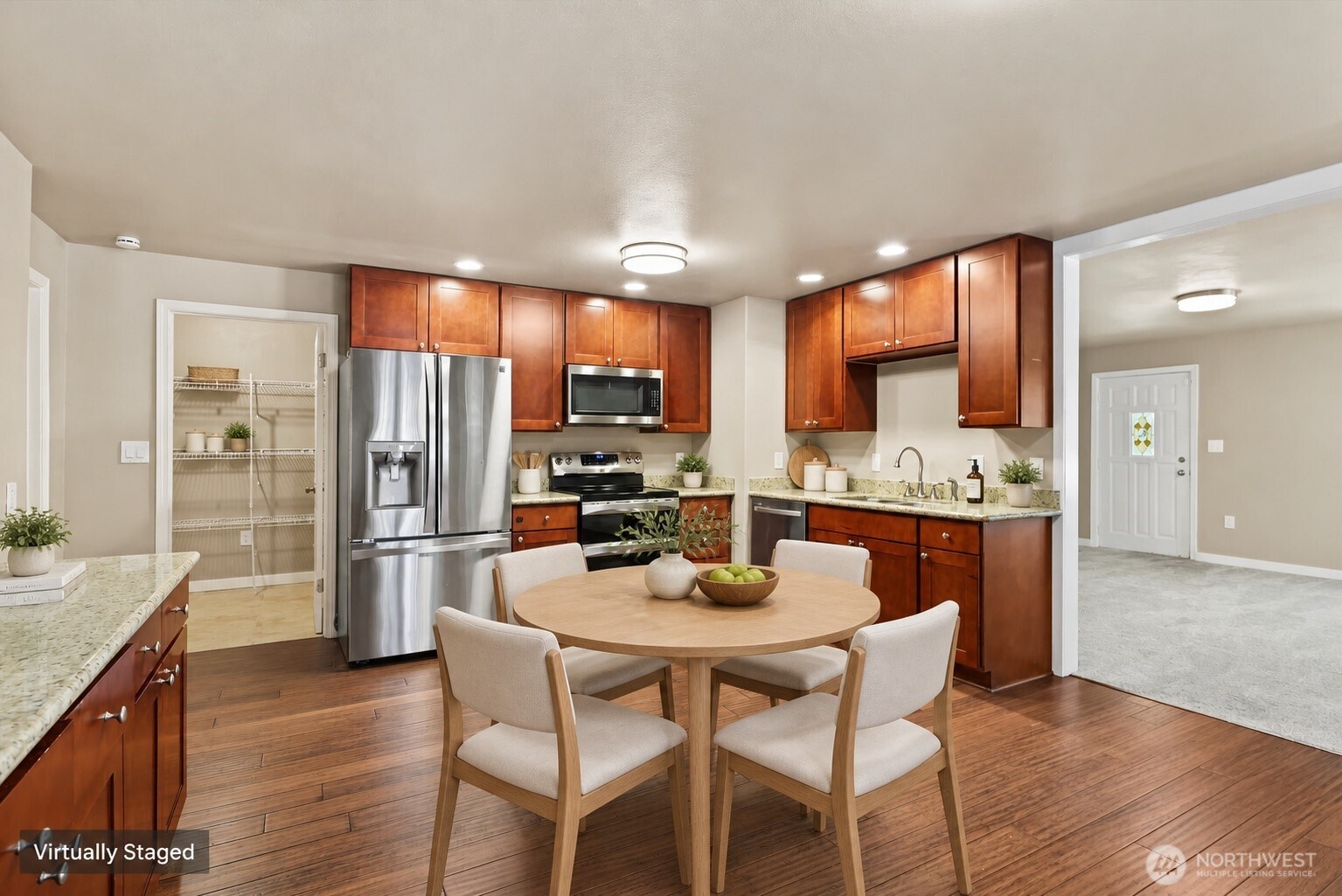 property viewer photo 12
