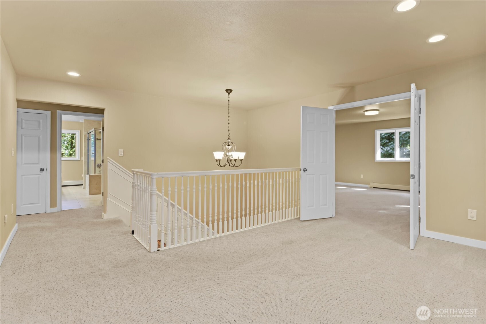 property viewer photo 16