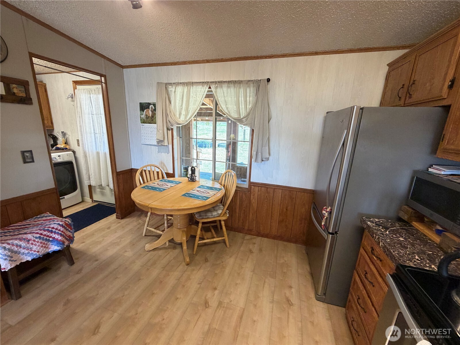 property viewer photo 8