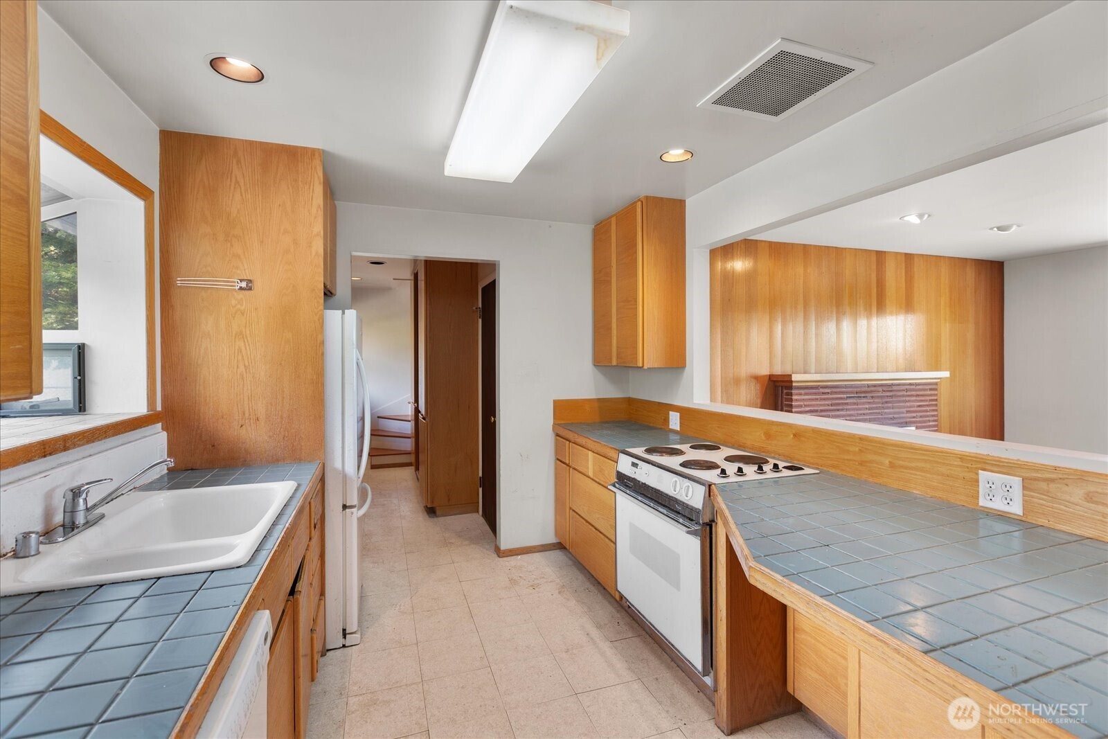 property viewer photo 18