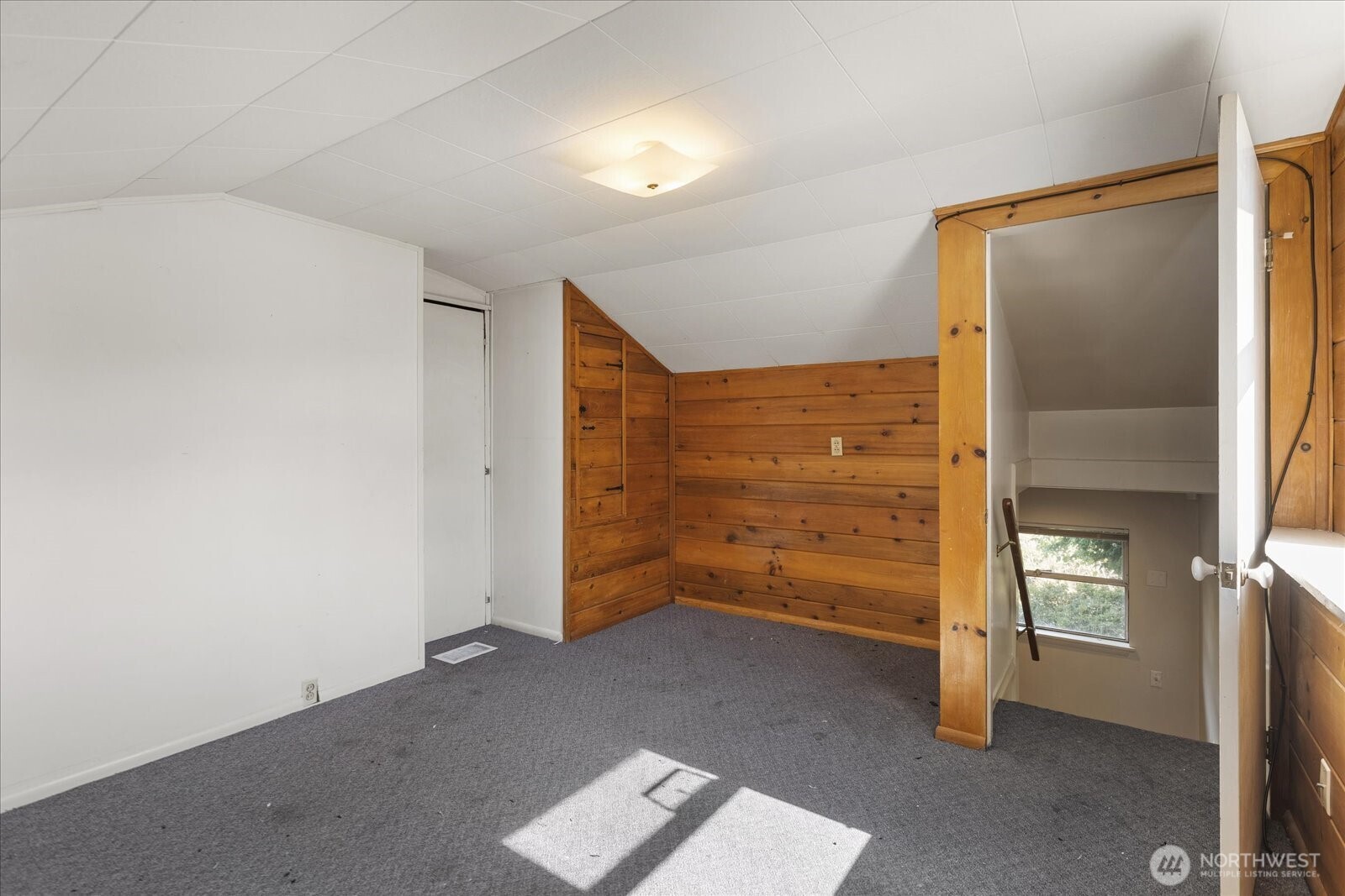 property viewer photo 25