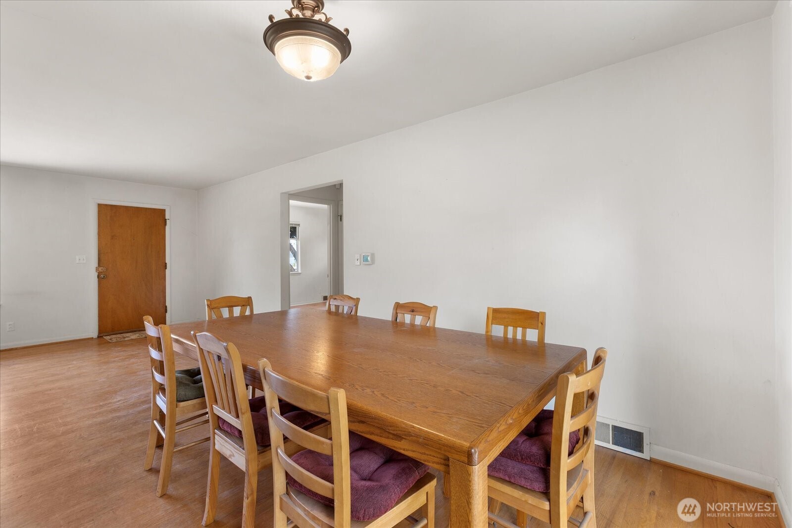 property viewer photo 8
