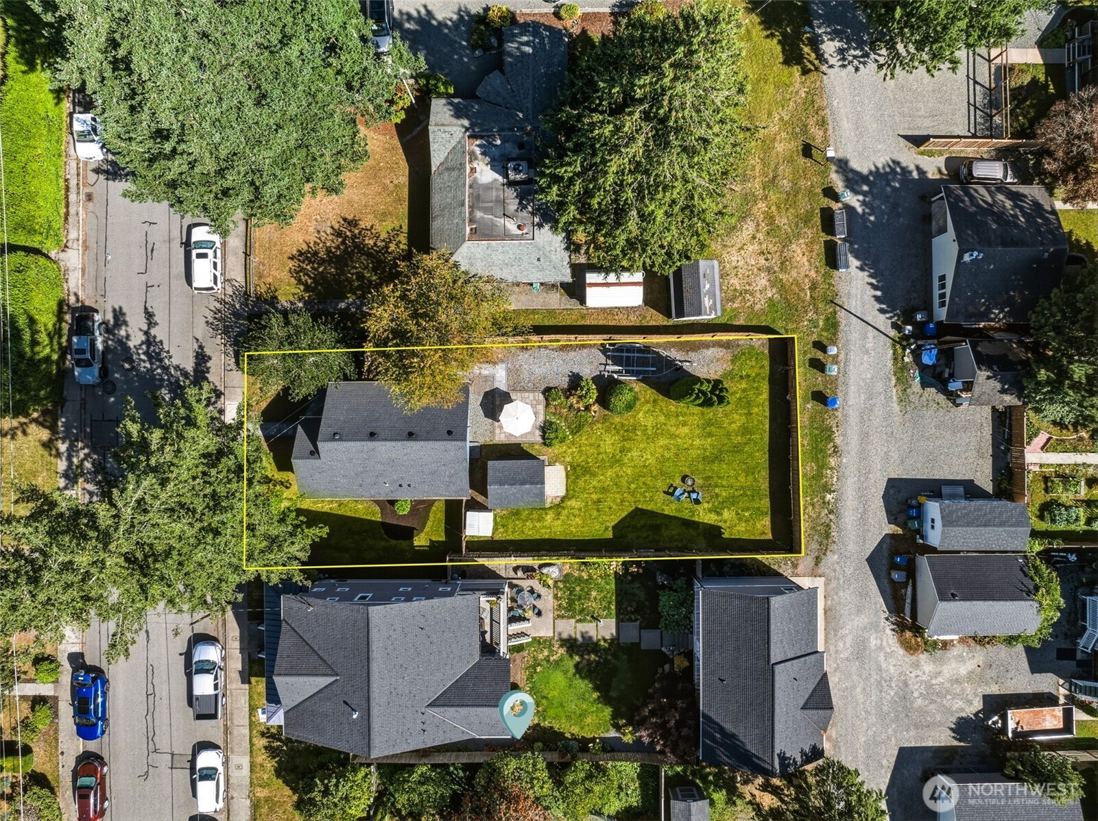 main property photo 30